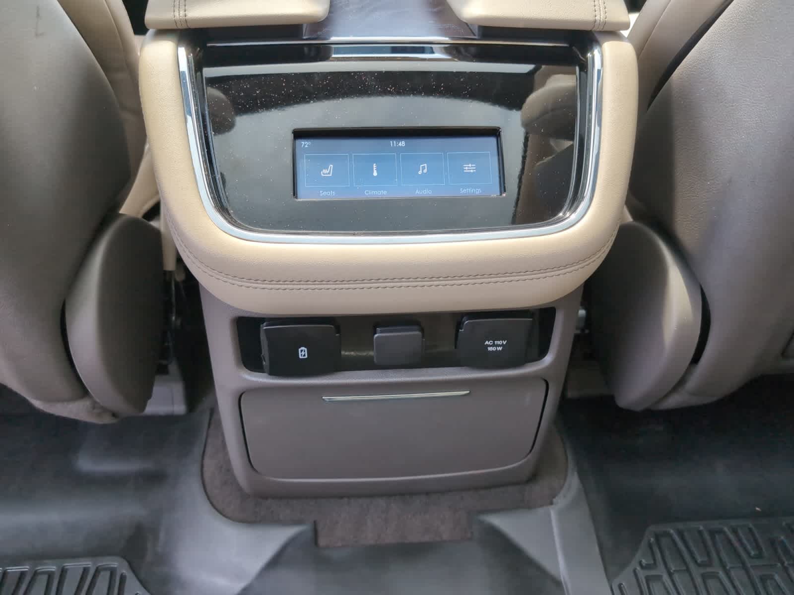 used 2022 Lincoln Navigator car, priced at $59,998