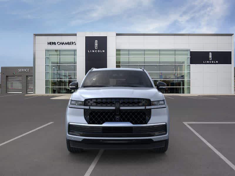 new 2025 Lincoln Navigator car, priced at $106,555
