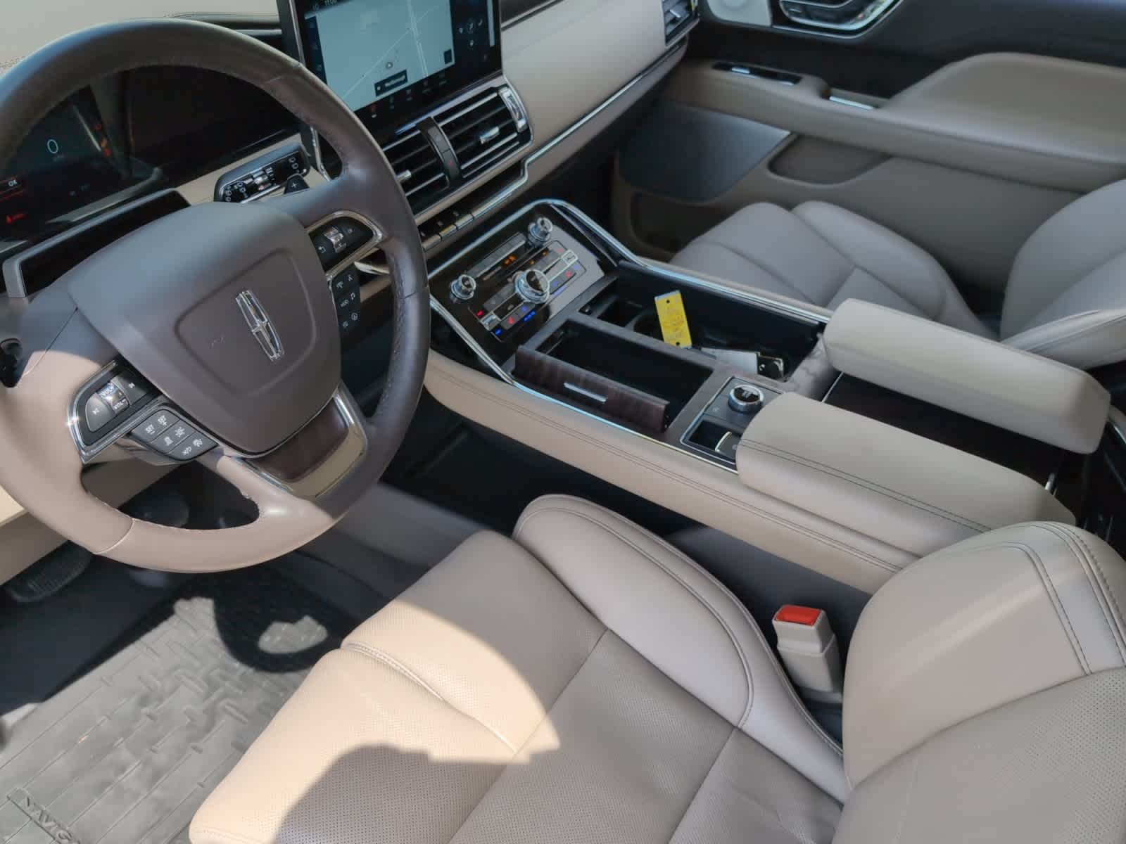 used 2022 Lincoln Navigator car, priced at $64,998