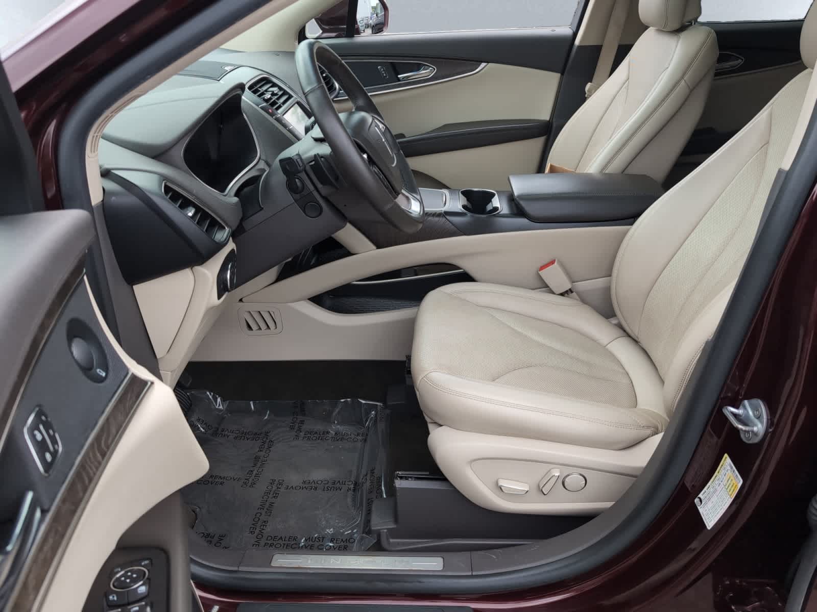 used 2019 Lincoln Nautilus car, priced at $22,998