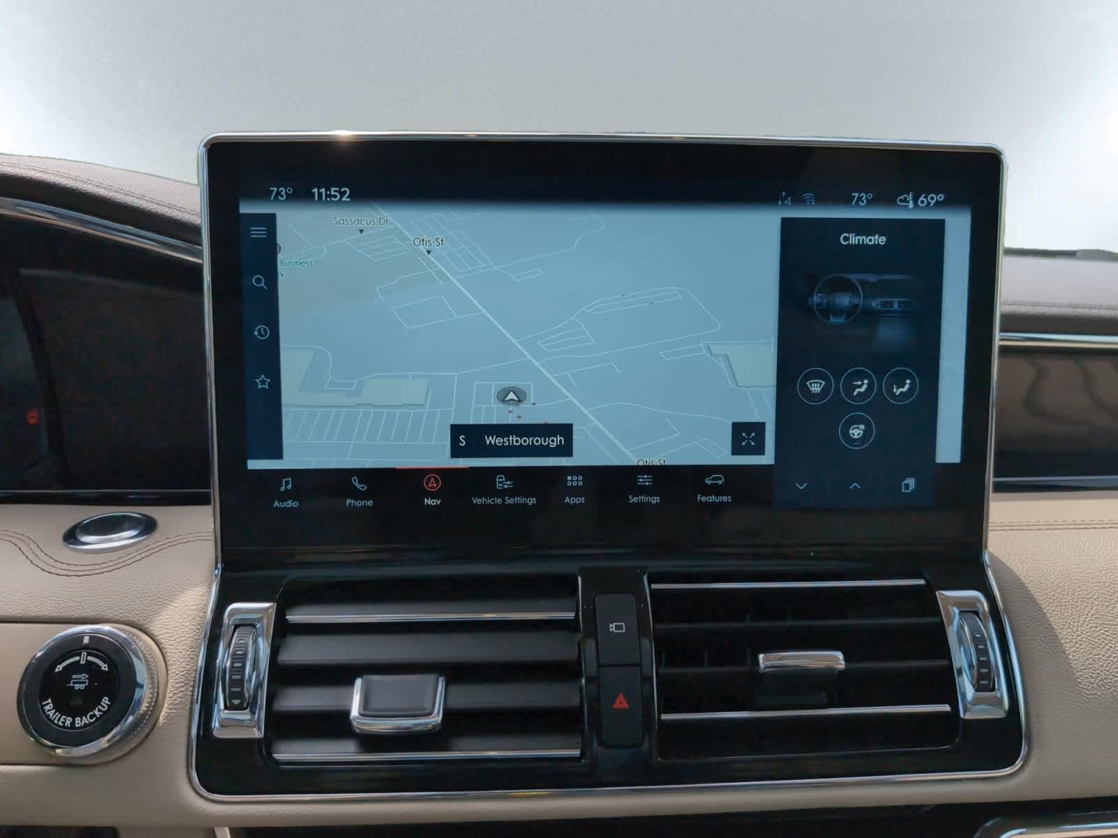 used 2022 Lincoln Navigator car, priced at $59,998