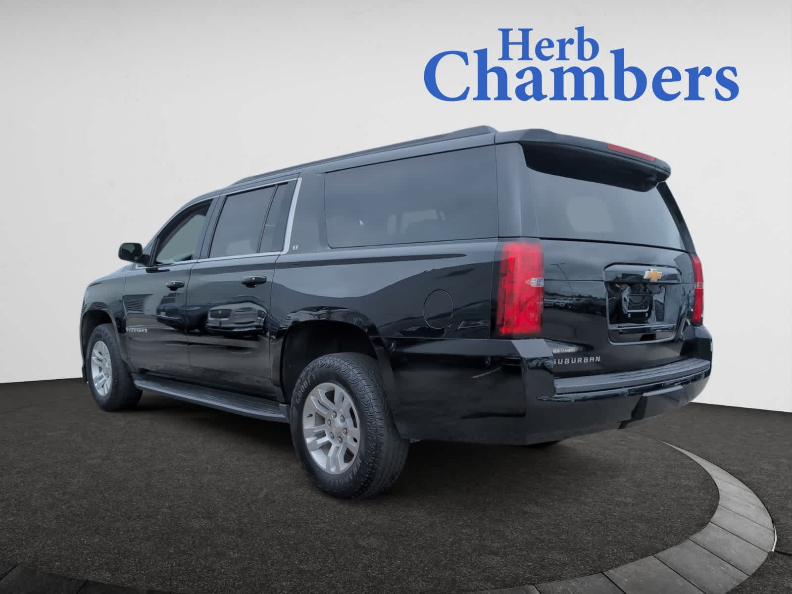 used 2020 Chevrolet Suburban car