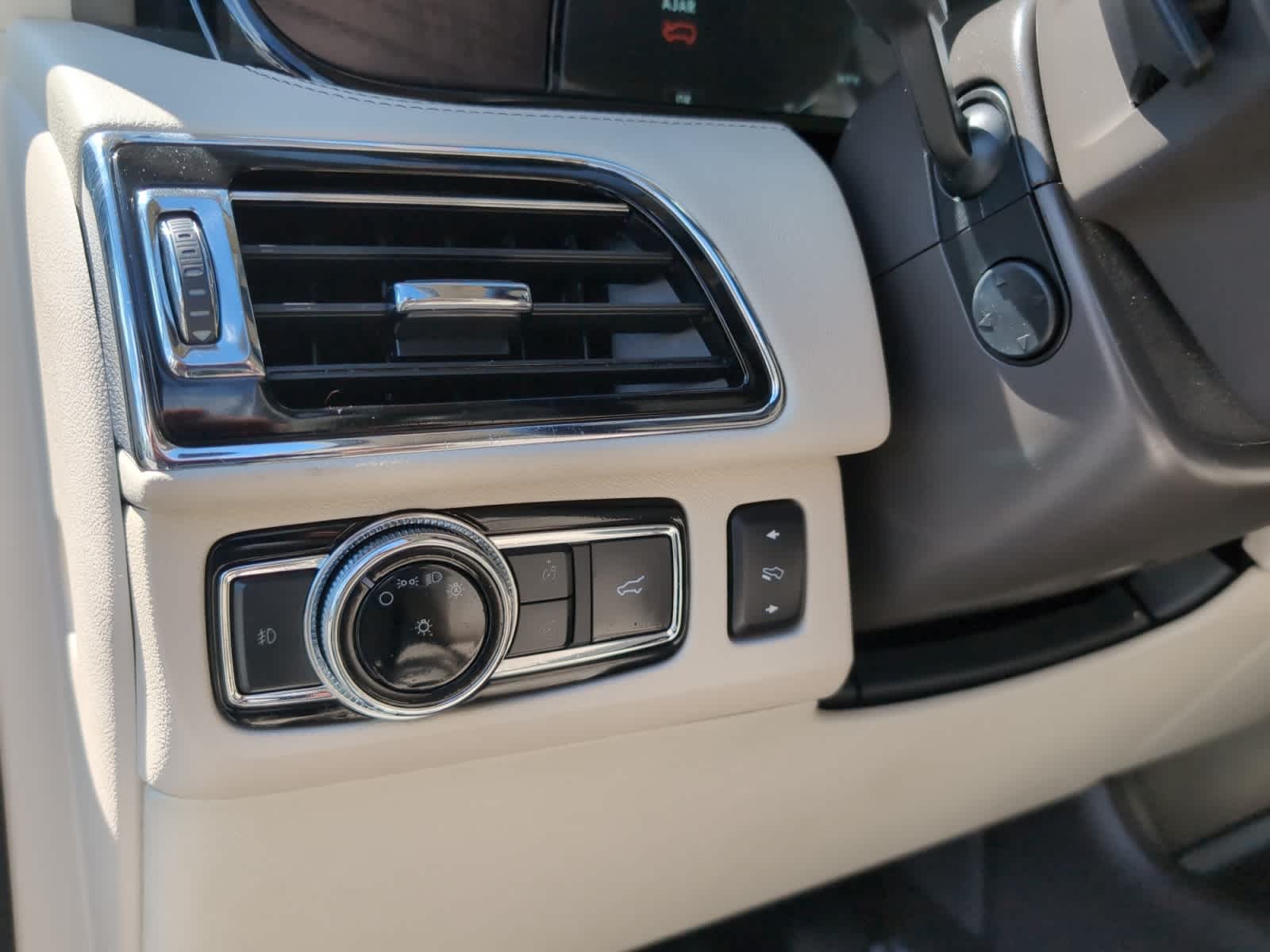 used 2018 Lincoln Navigator car, priced at $31,898