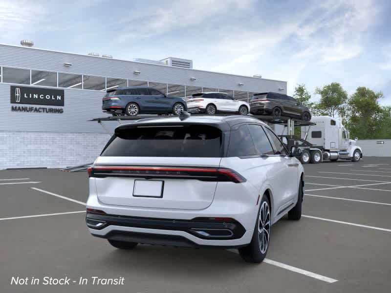 new 2025 Lincoln Nautilus car, priced at $65,920