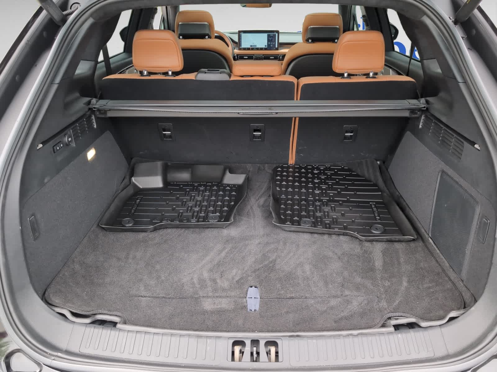 used 2023 Lincoln Nautilus car, priced at $49,998