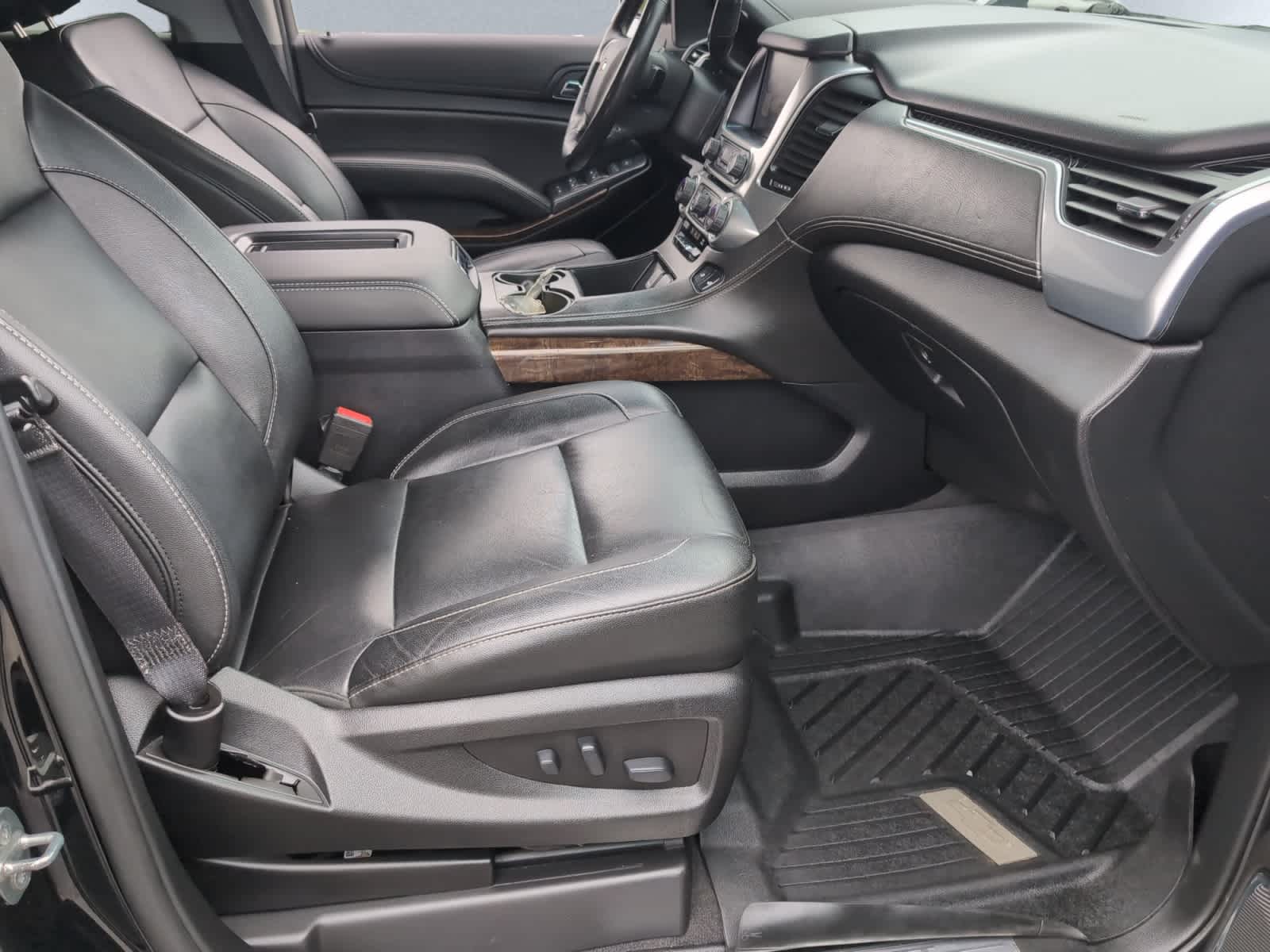 used 2020 Chevrolet Suburban car