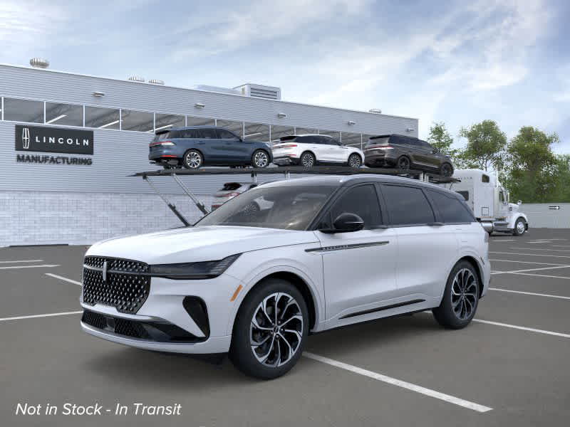 new 2025 Lincoln Nautilus car, priced at $65,920