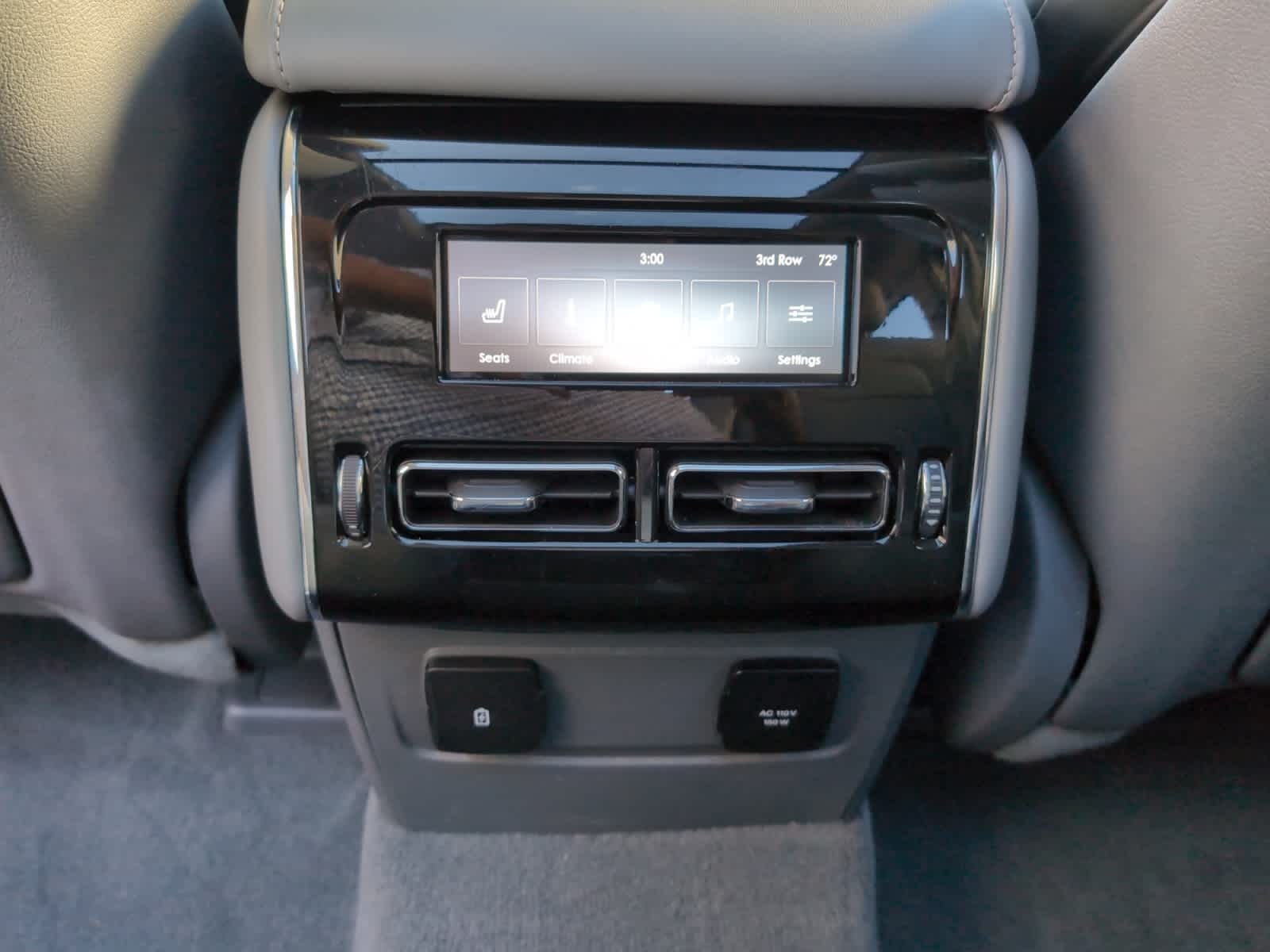 used 2021 Lincoln Aviator car, priced at $43,898
