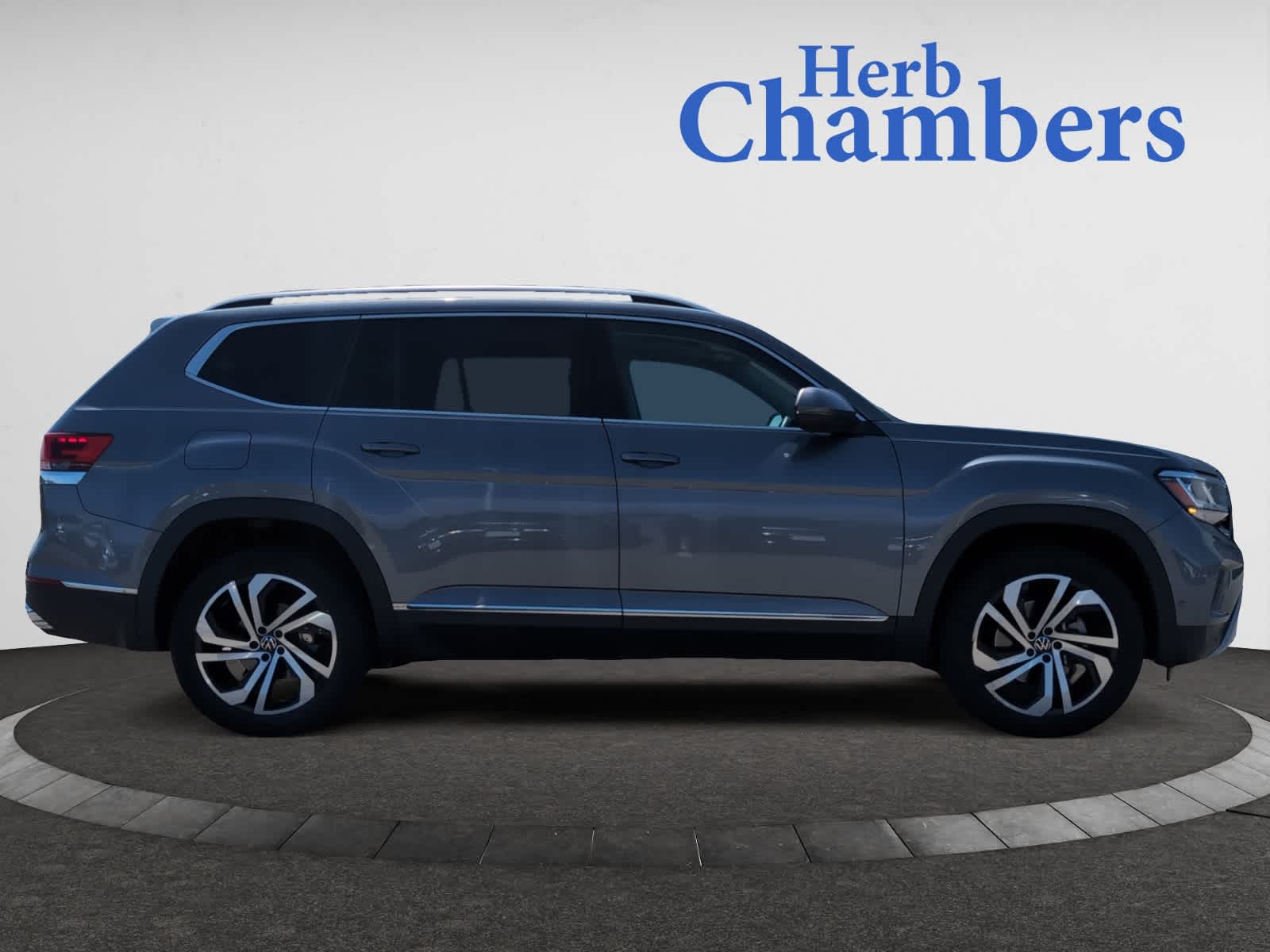 used 2021 Volkswagen Atlas car, priced at $32,998