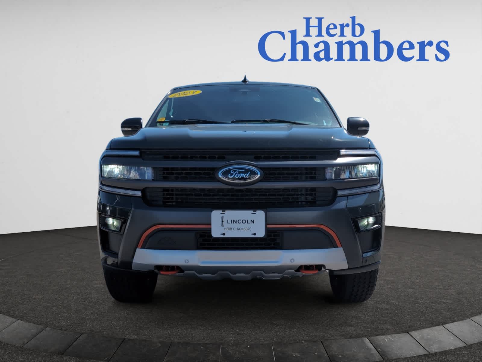 used 2023 Ford Expedition car, priced at $58,998