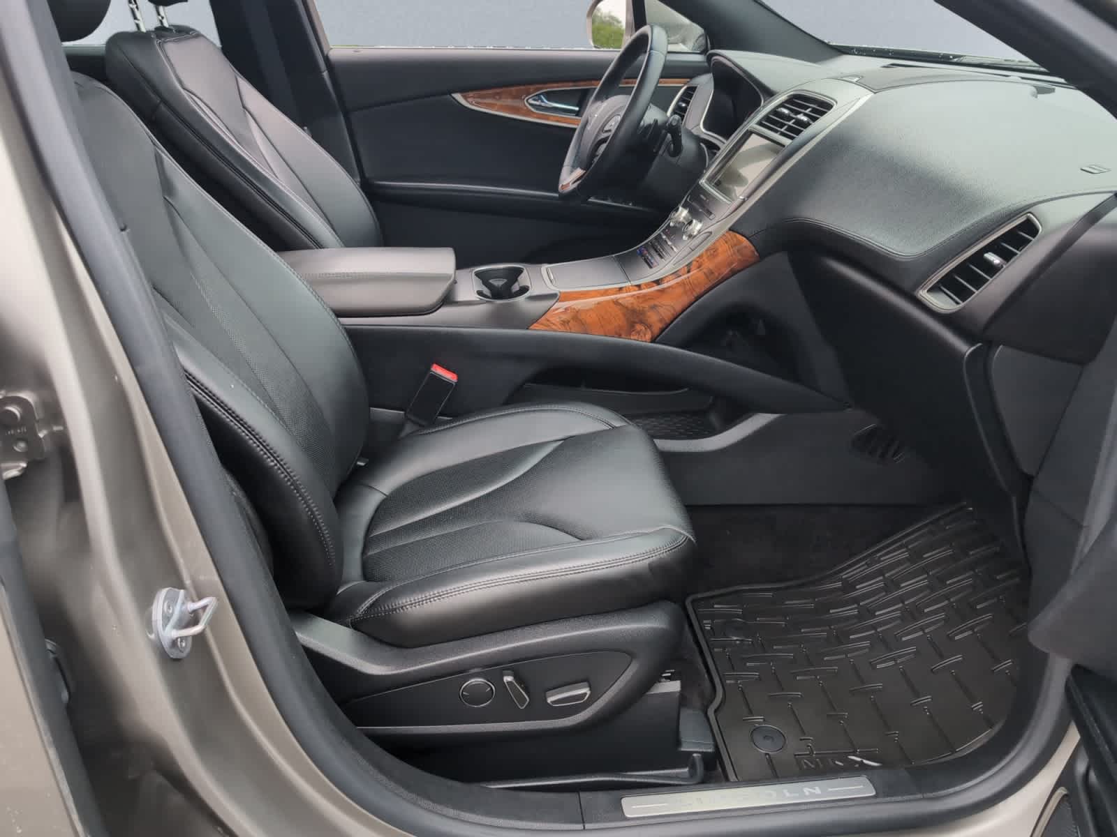 used 2016 Lincoln MKX car