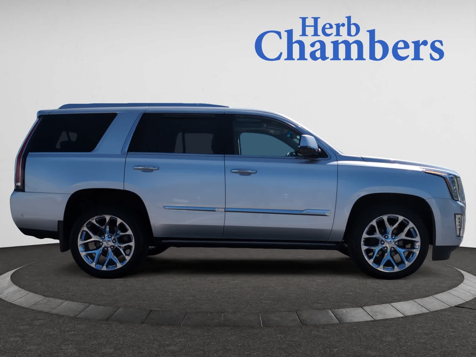 used 2019 Cadillac Escalade car, priced at $39,998