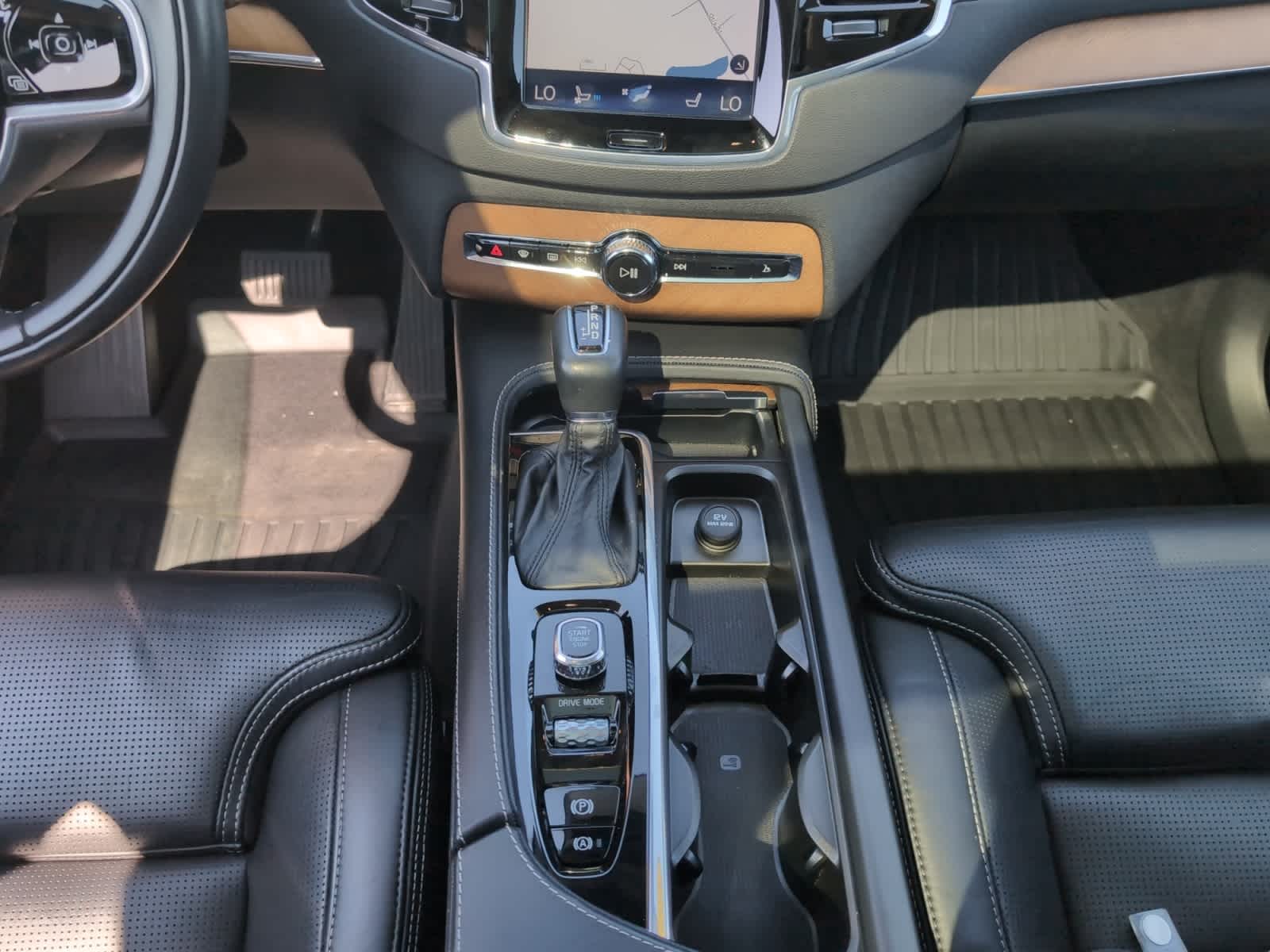 used 2019 Volvo XC90 car, priced at $29,998