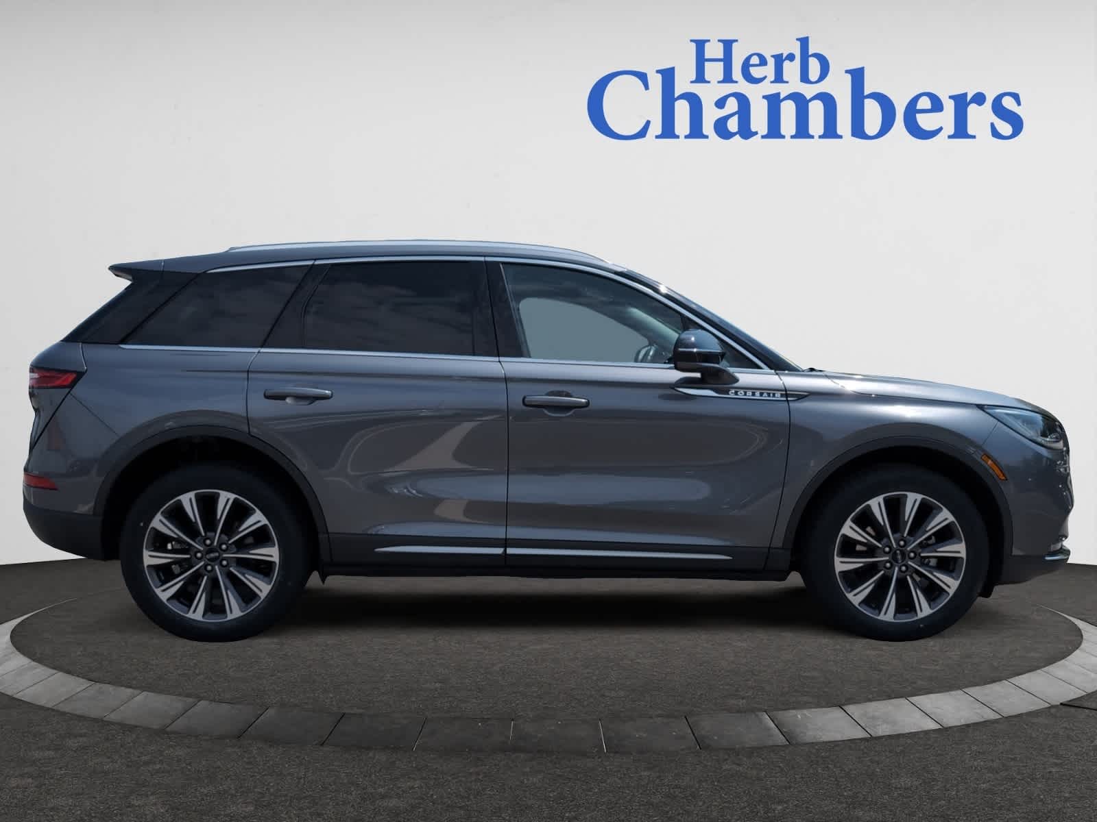 used 2021 Lincoln Corsair car