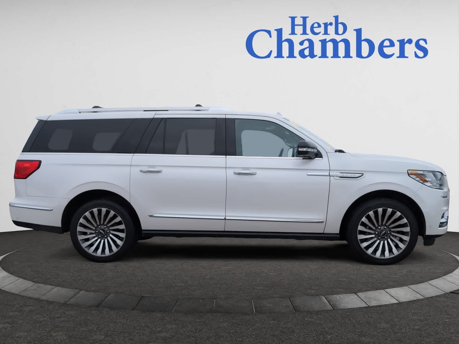 used 2019 Lincoln Navigator L car, priced at $28,998