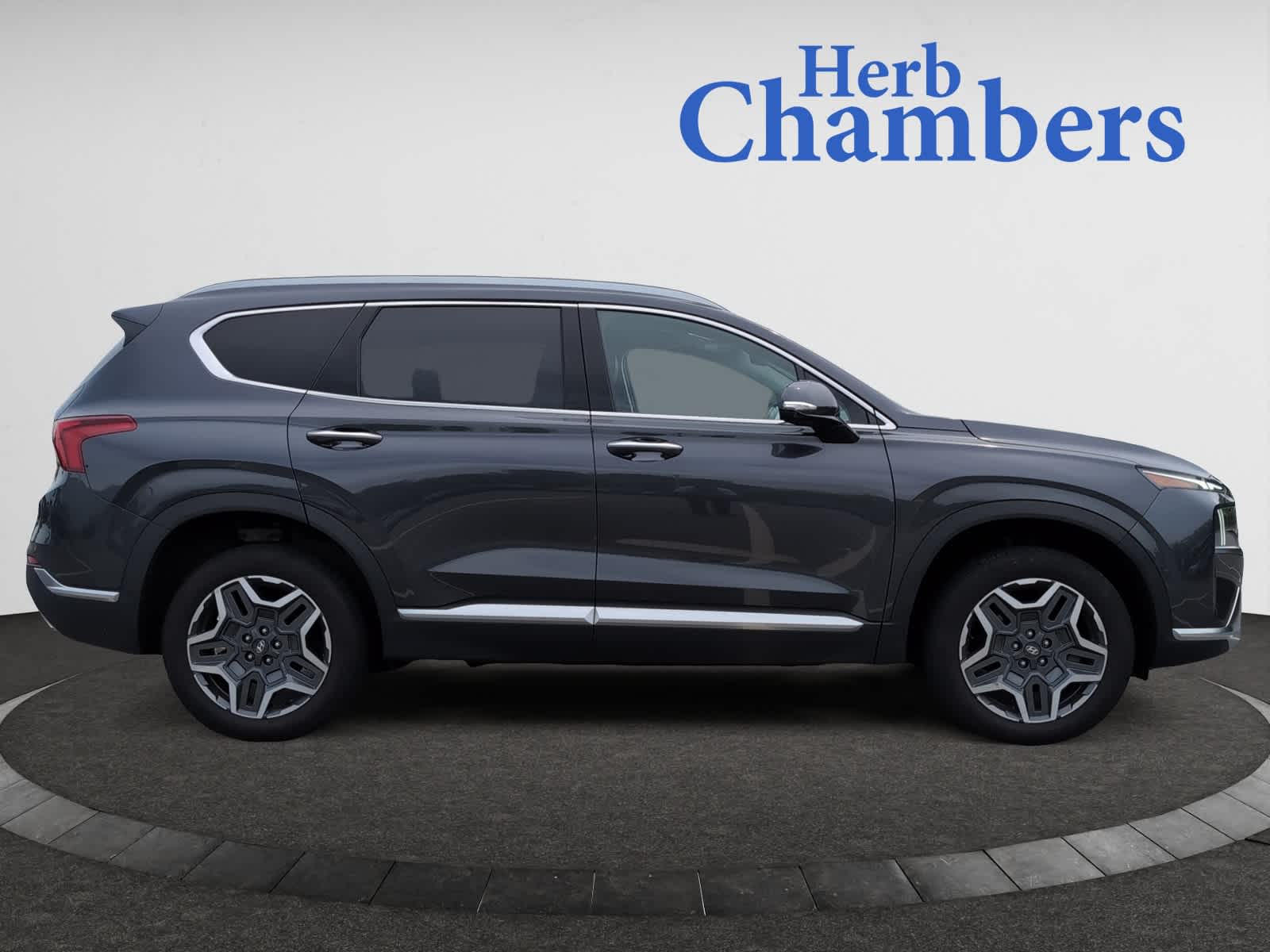 used 2022 Hyundai Santa Fe car, priced at $27,998