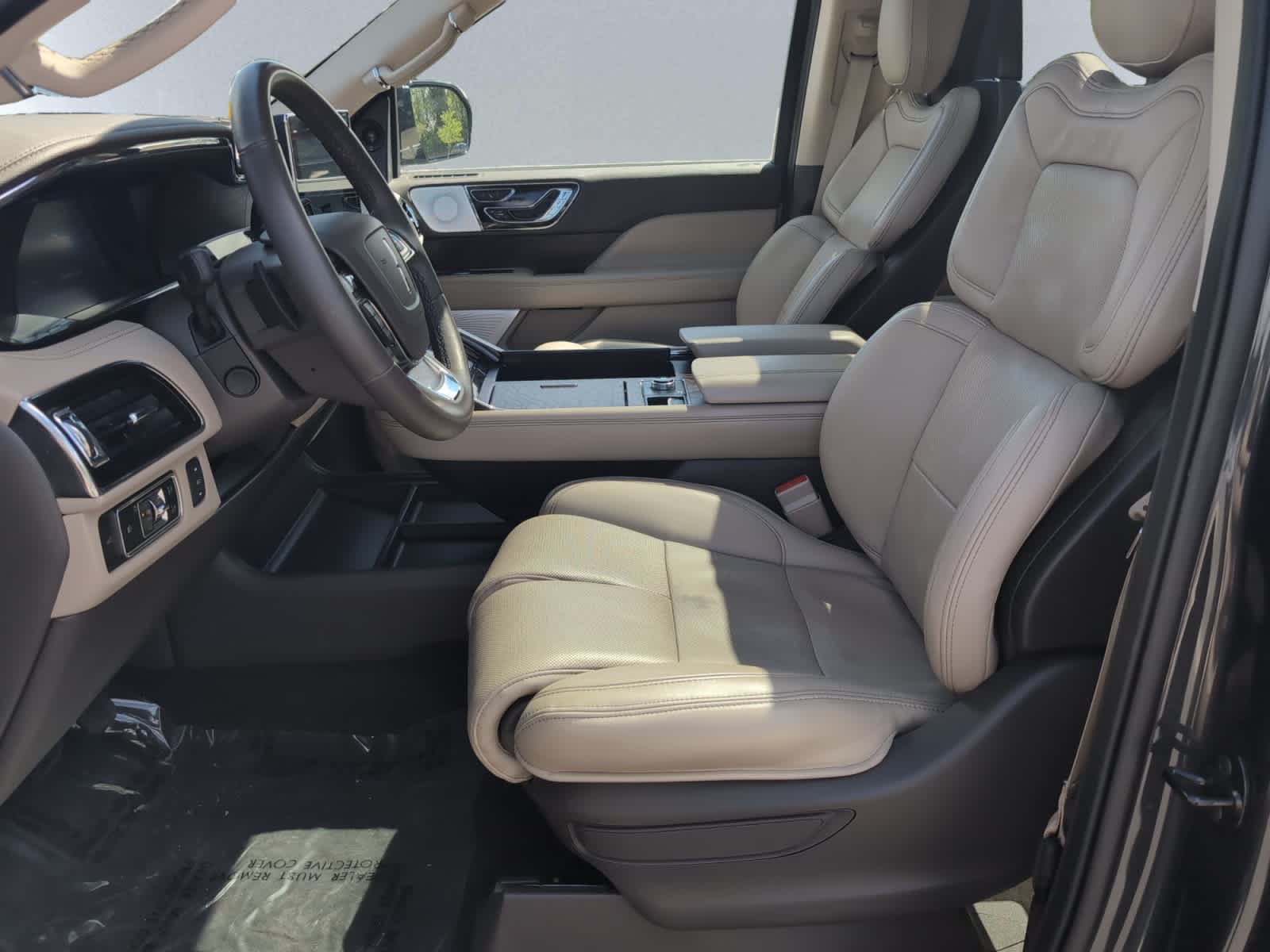 used 2023 Lincoln Navigator car, priced at $65,898