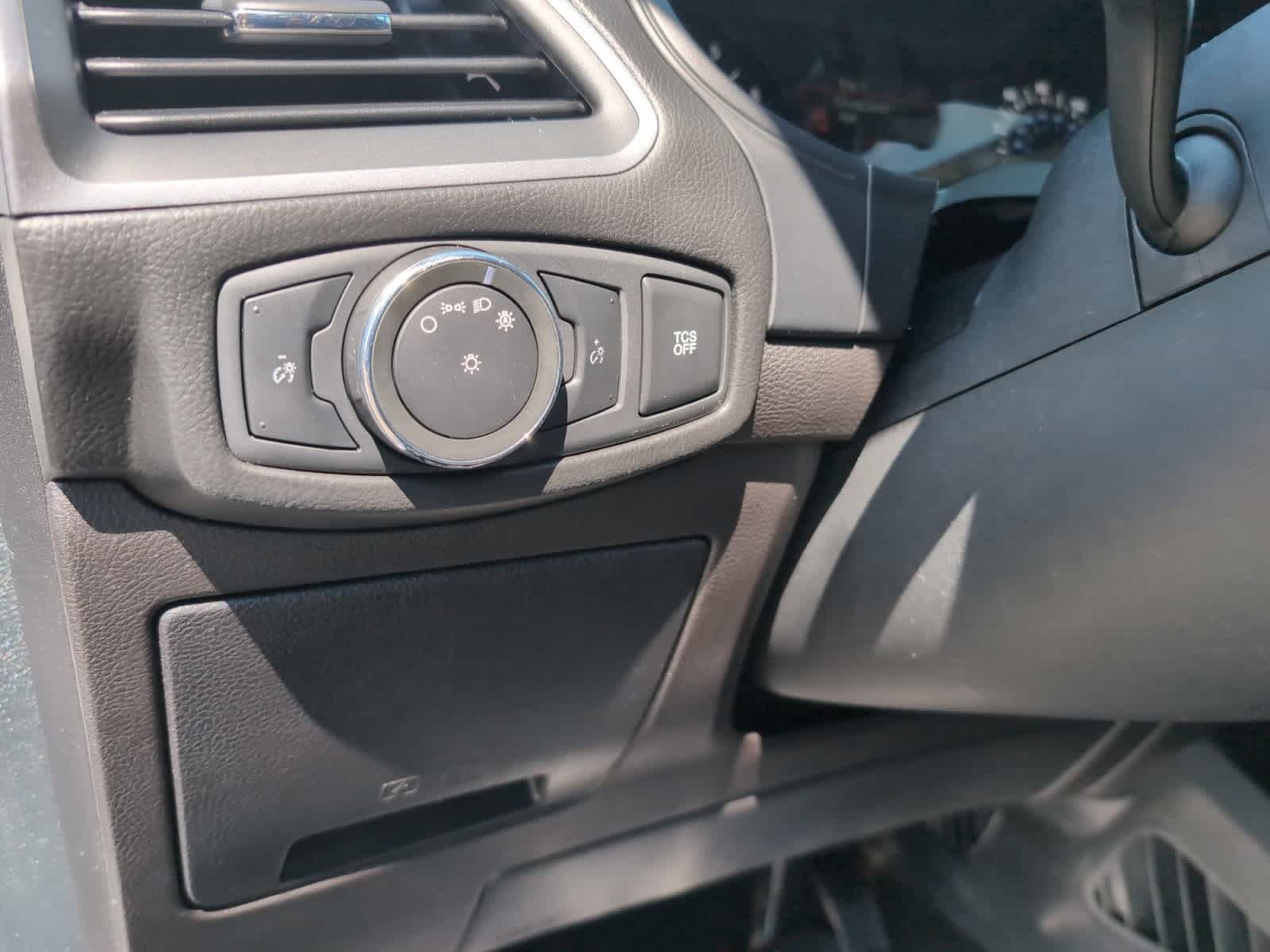 used 2020 Ford Edge car, priced at $17,998