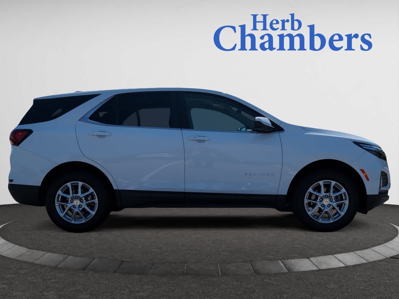 used 2022 Chevrolet Equinox car, priced at $24,798