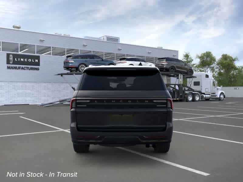 new 2025 Lincoln Navigator car, priced at $119,945