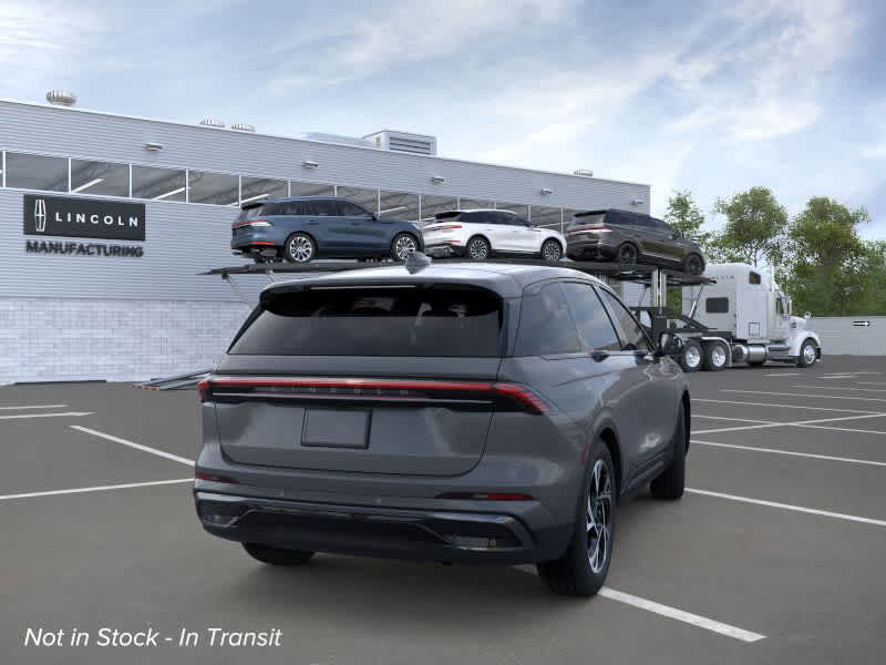 new 2025 Lincoln Nautilus car, priced at $67,320