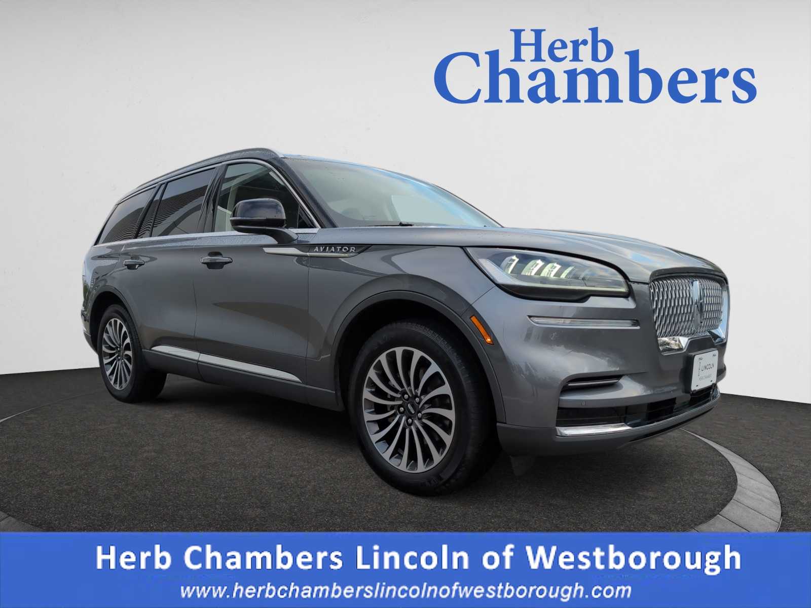 used 2023 Lincoln Aviator car, priced at $45,998