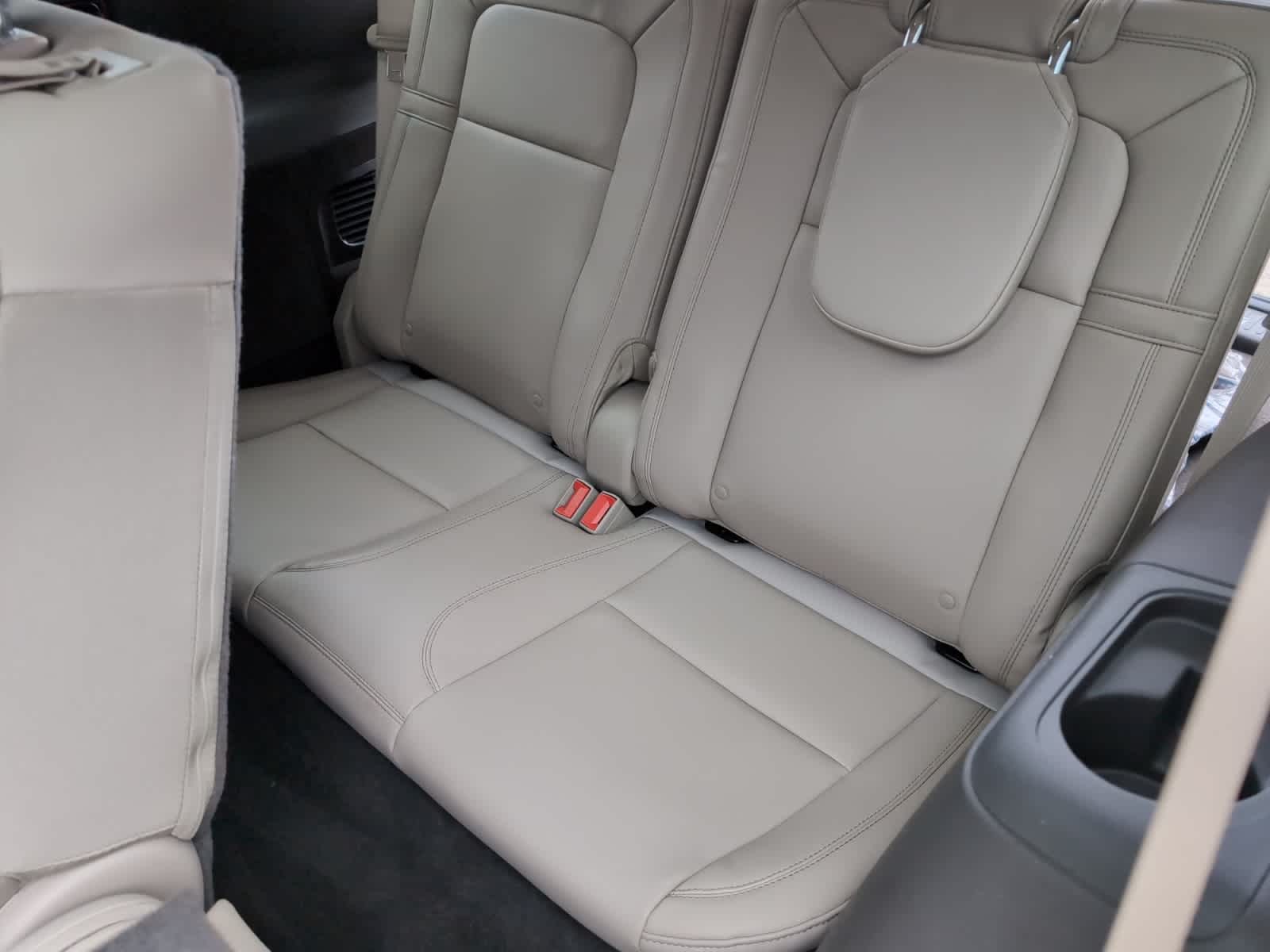 used 2023 Lincoln Aviator car, priced at $54,898