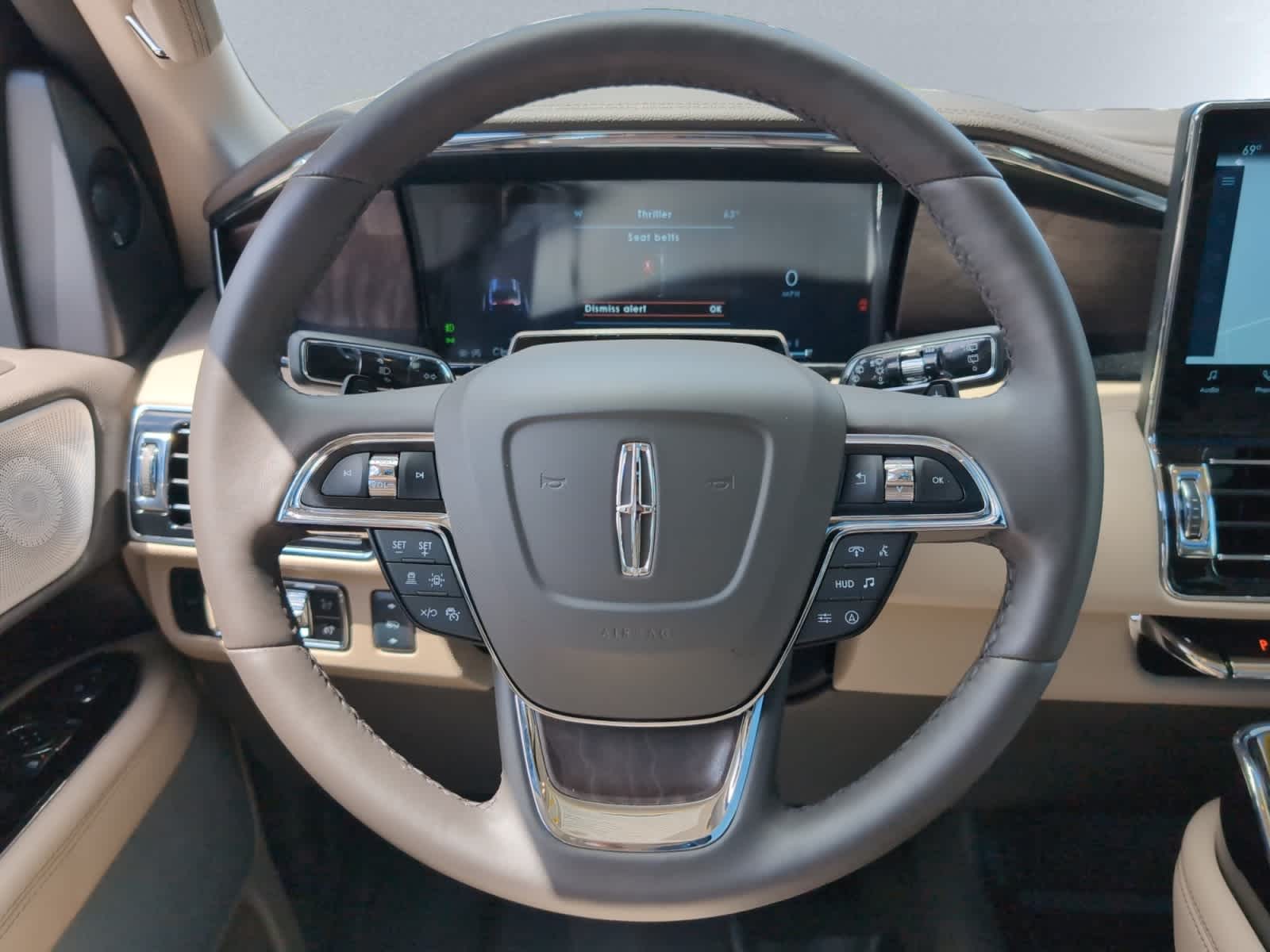 used 2024 Lincoln Navigator car, priced at $86,195