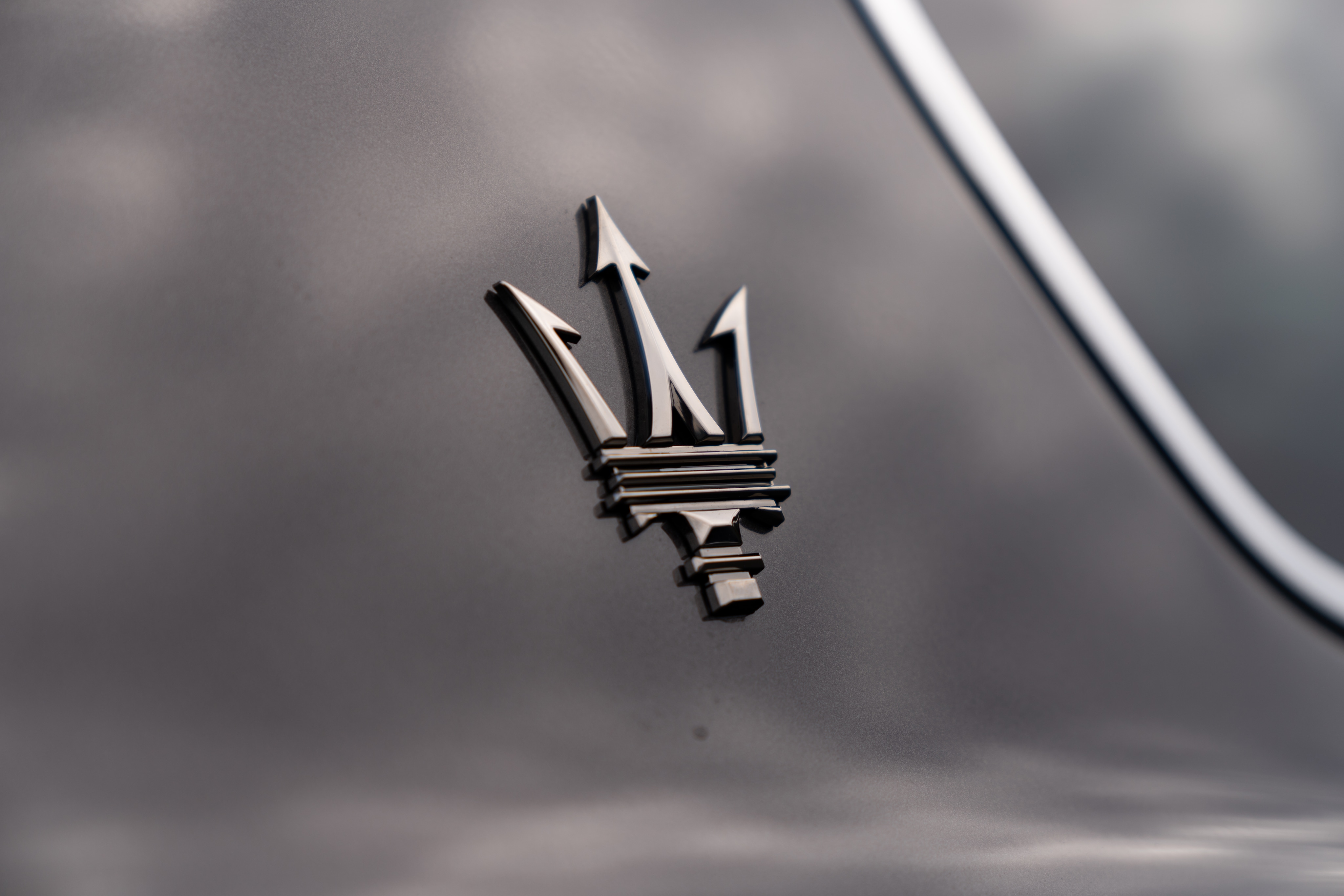new 2024 Maserati Levante car, priced at $104,690