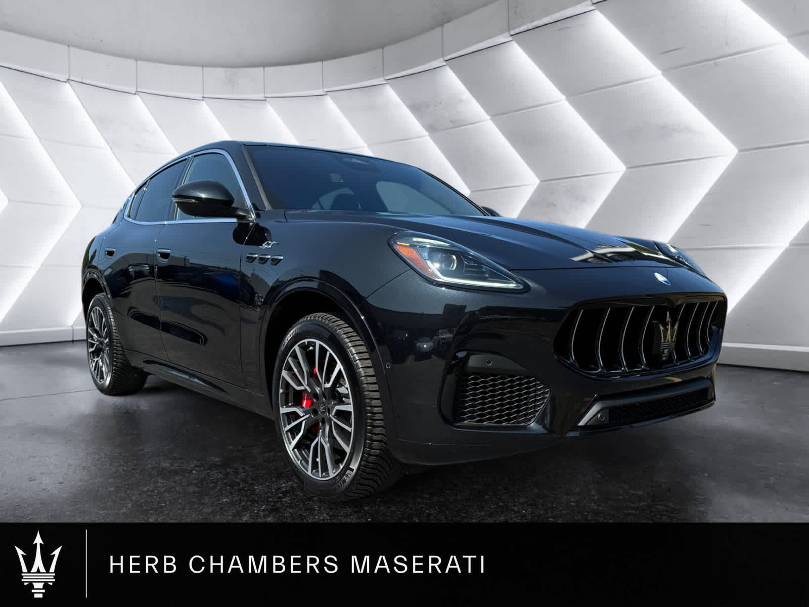 new 2024 Maserati Grecale car, priced at $78,240