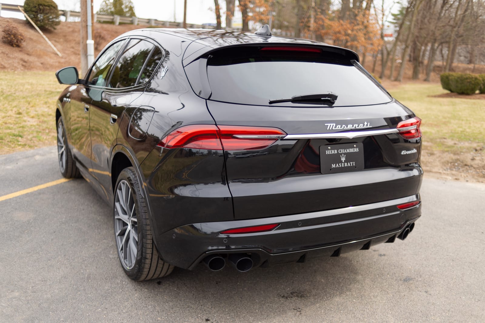 new 2023 Maserati Grecale car, priced at $81,792