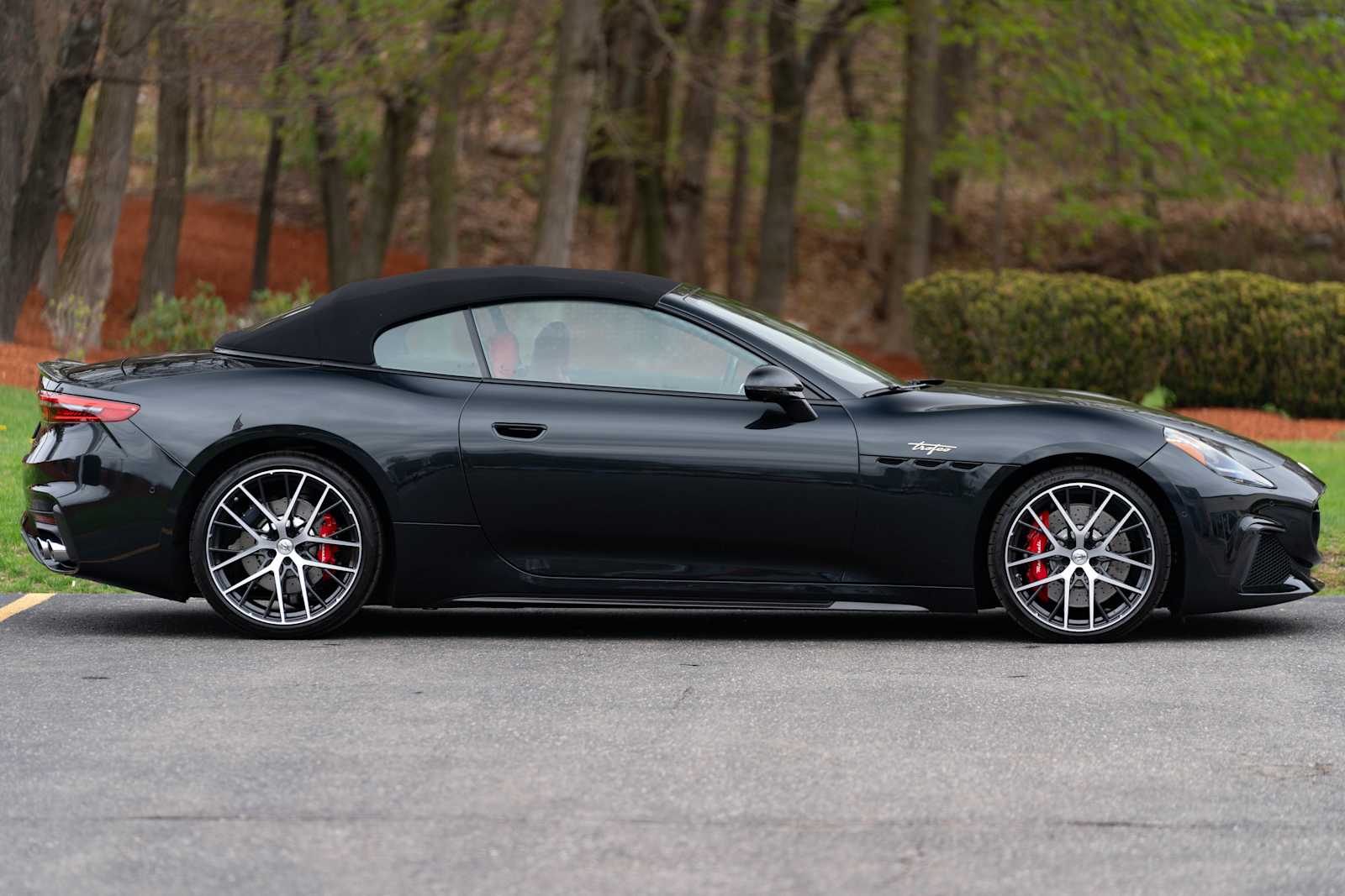 new 2024 Maserati Grancabrio car, priced at $205,000