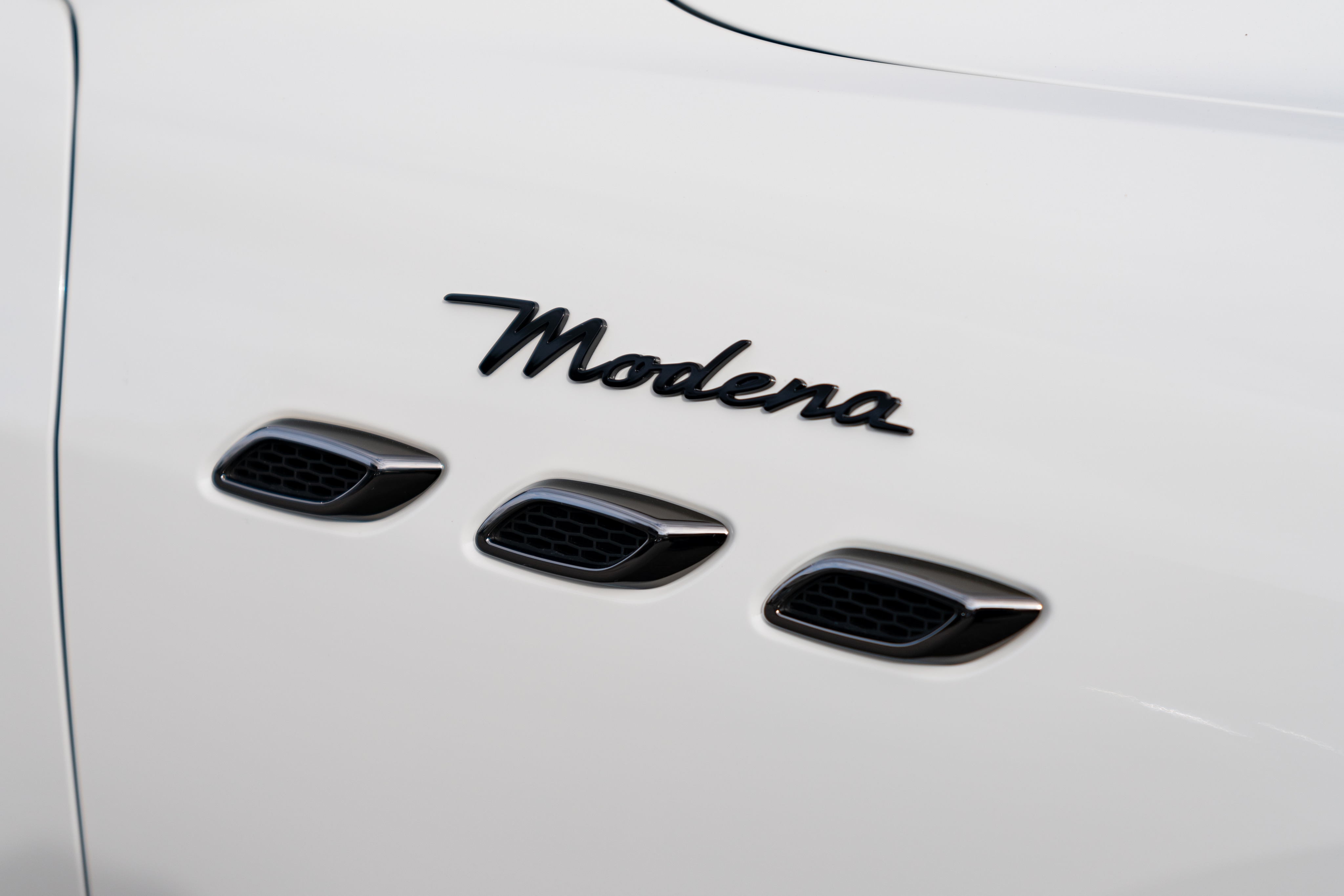 new 2024 Maserati Levante car, priced at $118,390