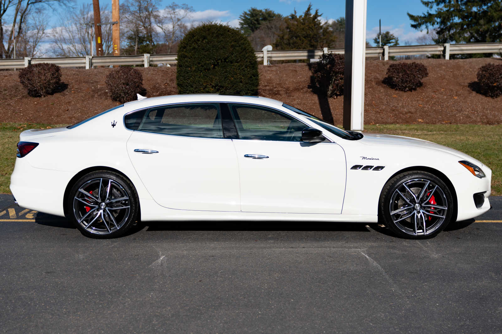 new 2024 Maserati Quattroporte car, priced at $144,490