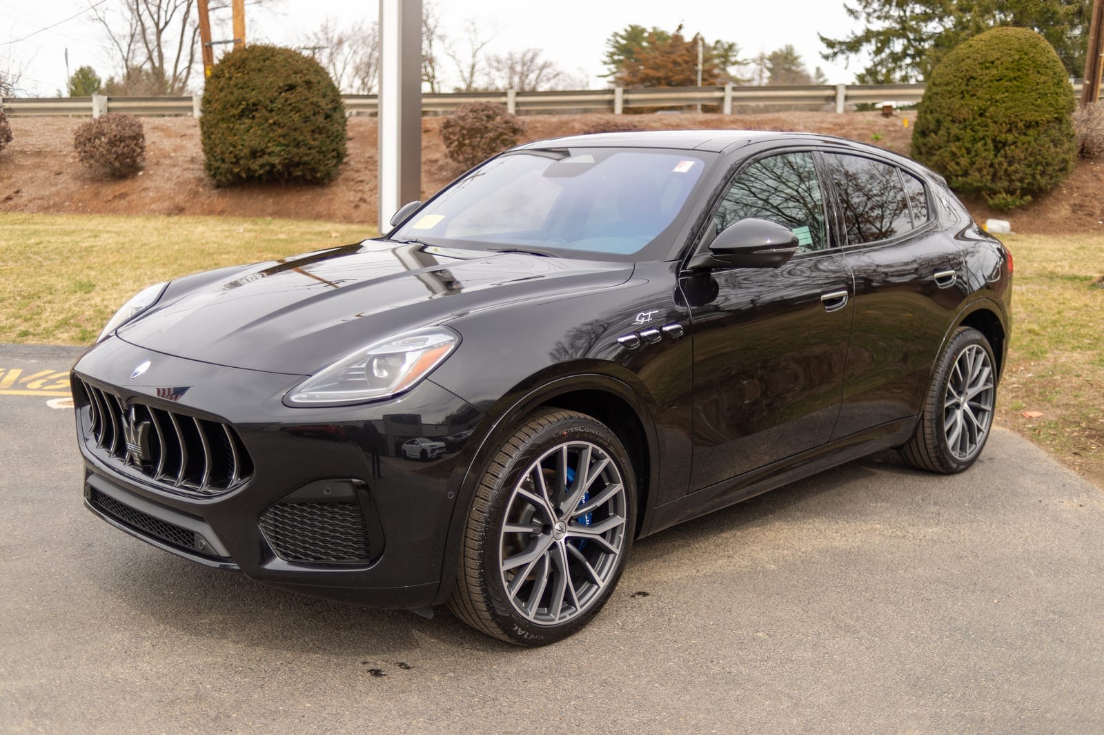 new 2023 Maserati Grecale car, priced at $73,097