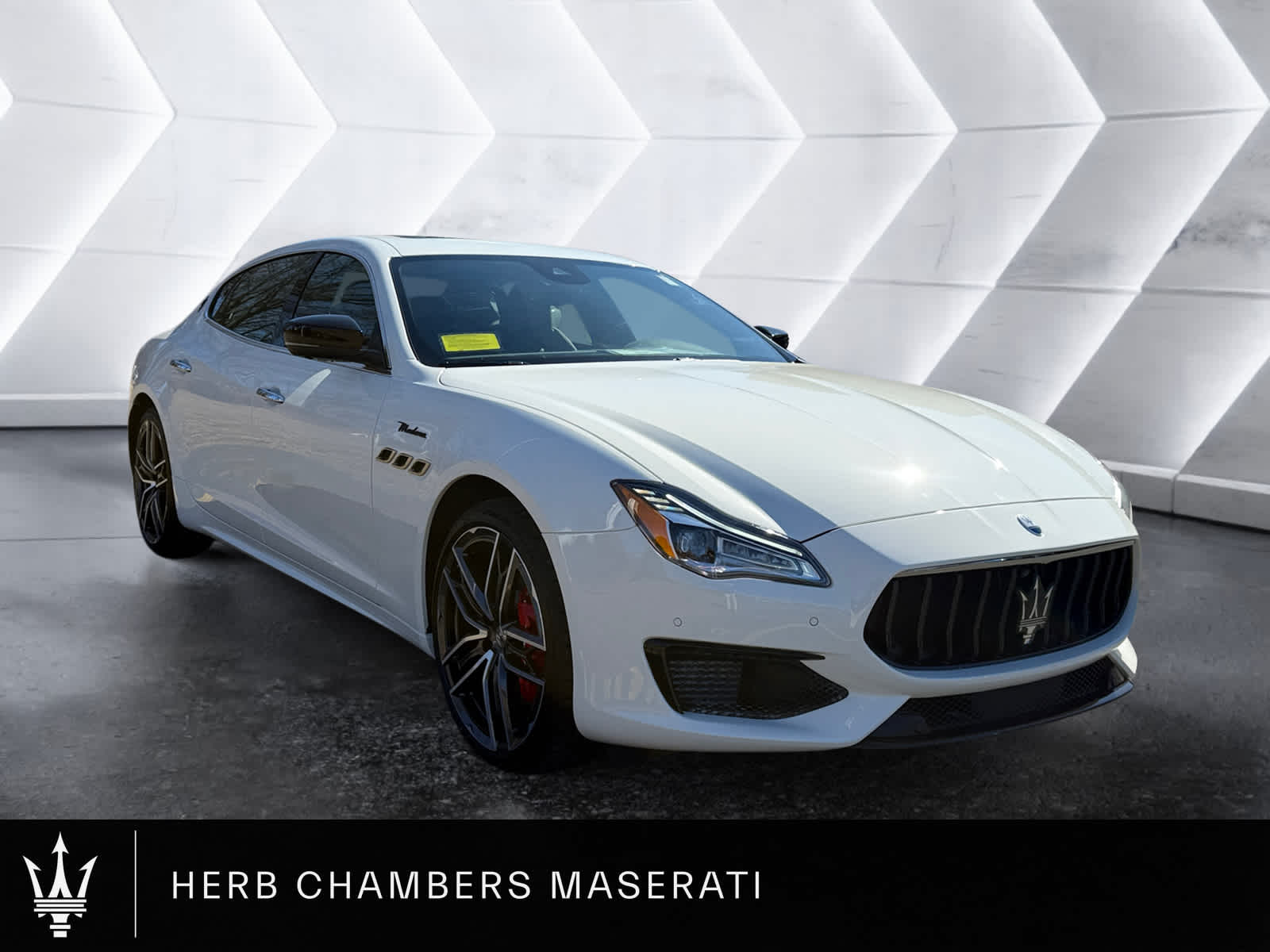 new 2024 Maserati Quattroporte car, priced at $139,998