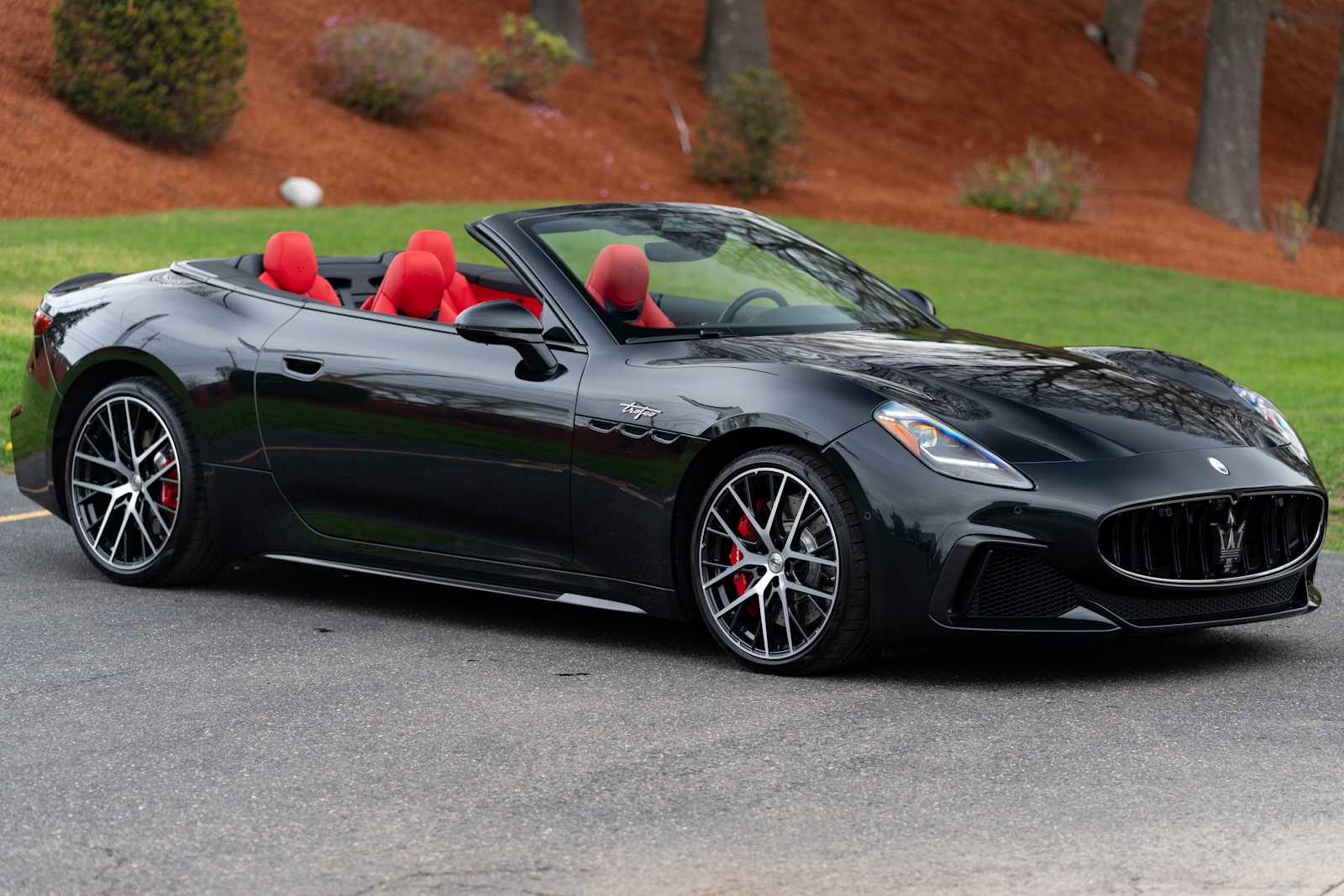 new 2024 Maserati Grancabrio car, priced at $205,000