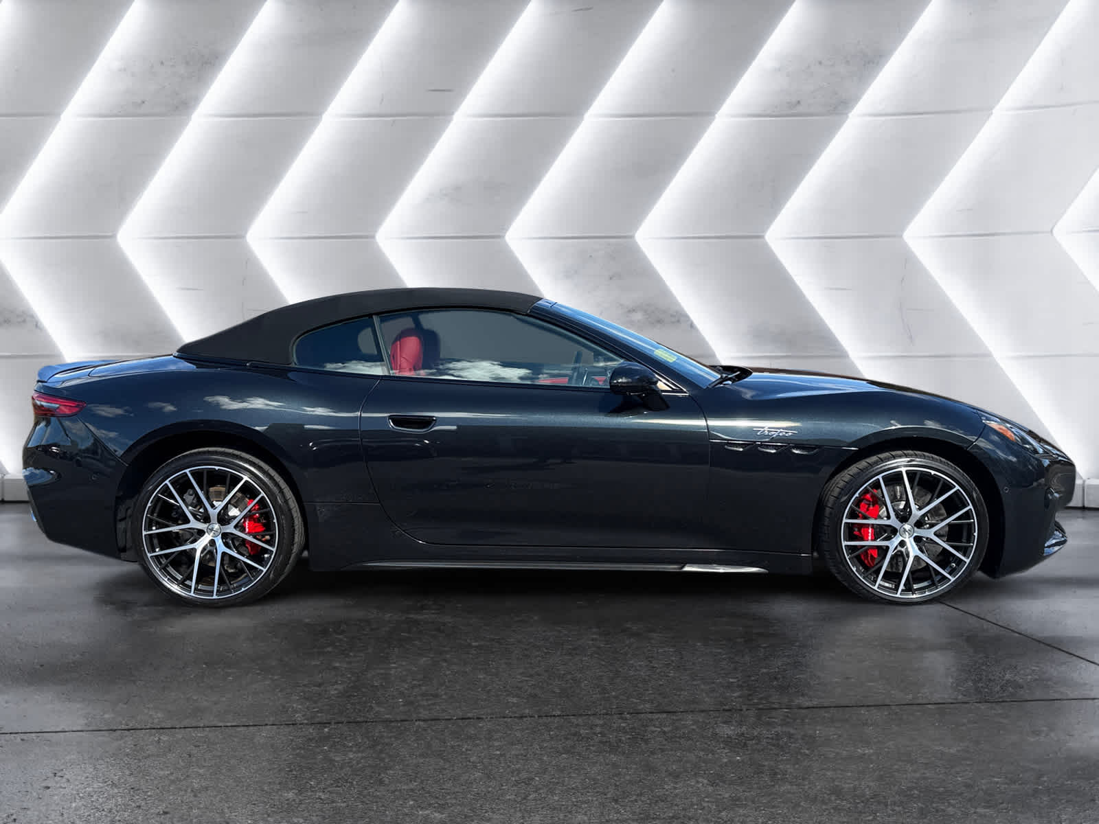 new 2024 Maserati Grancabrio car, priced at $215,575