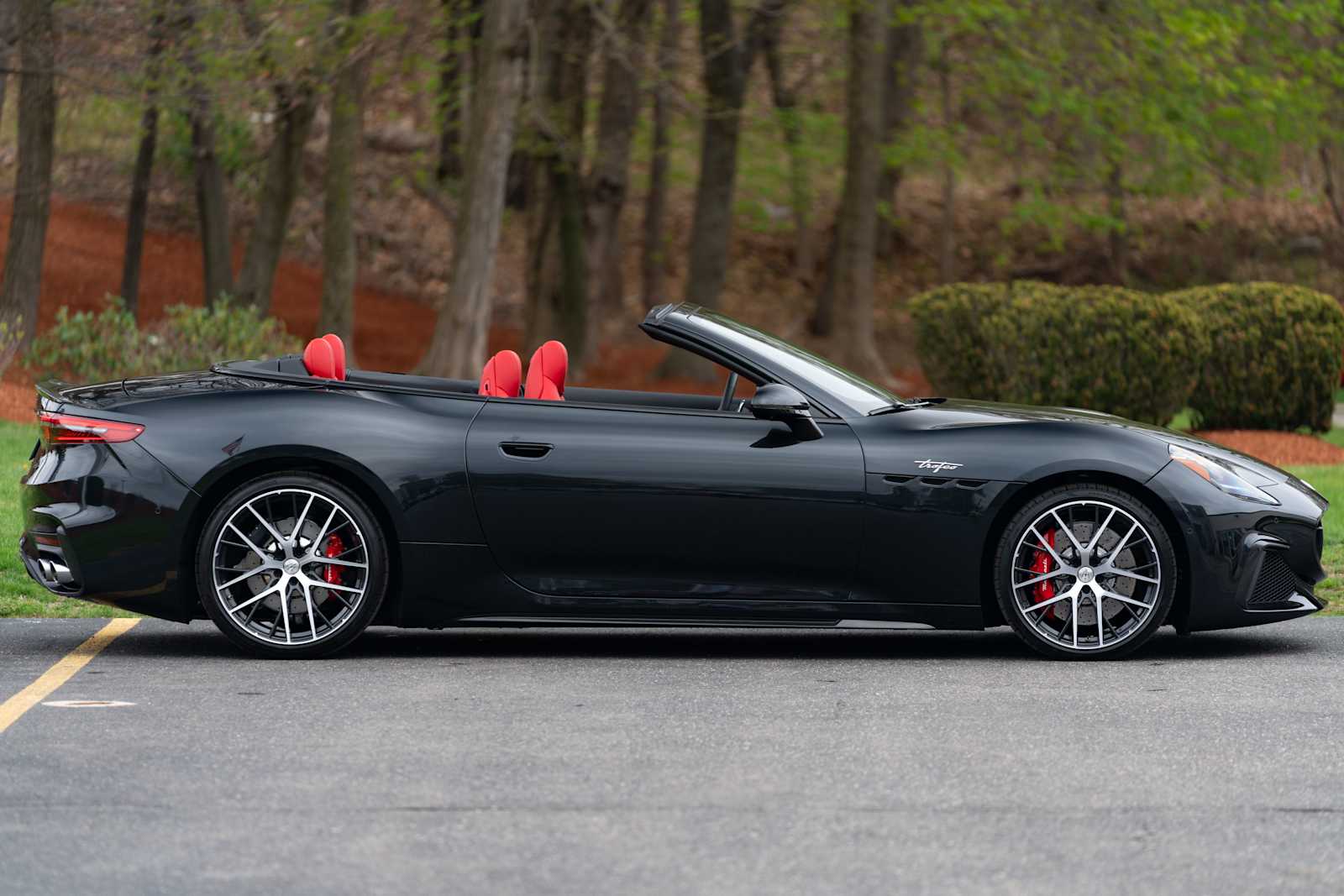 new 2024 Maserati Grancabrio car, priced at $205,000