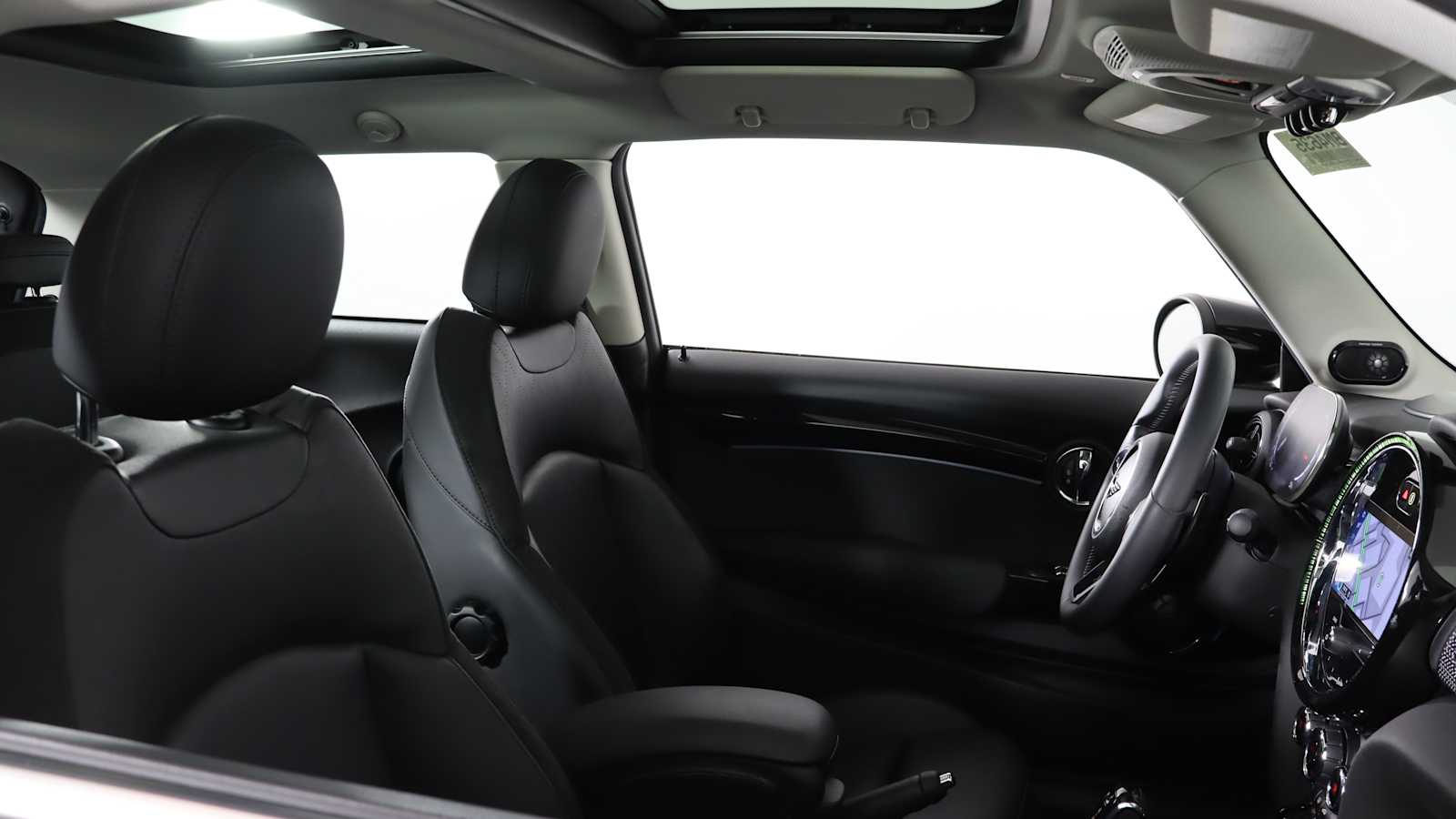 used 2023 MINI Hardtop 2 Door car, priced at $27,798
