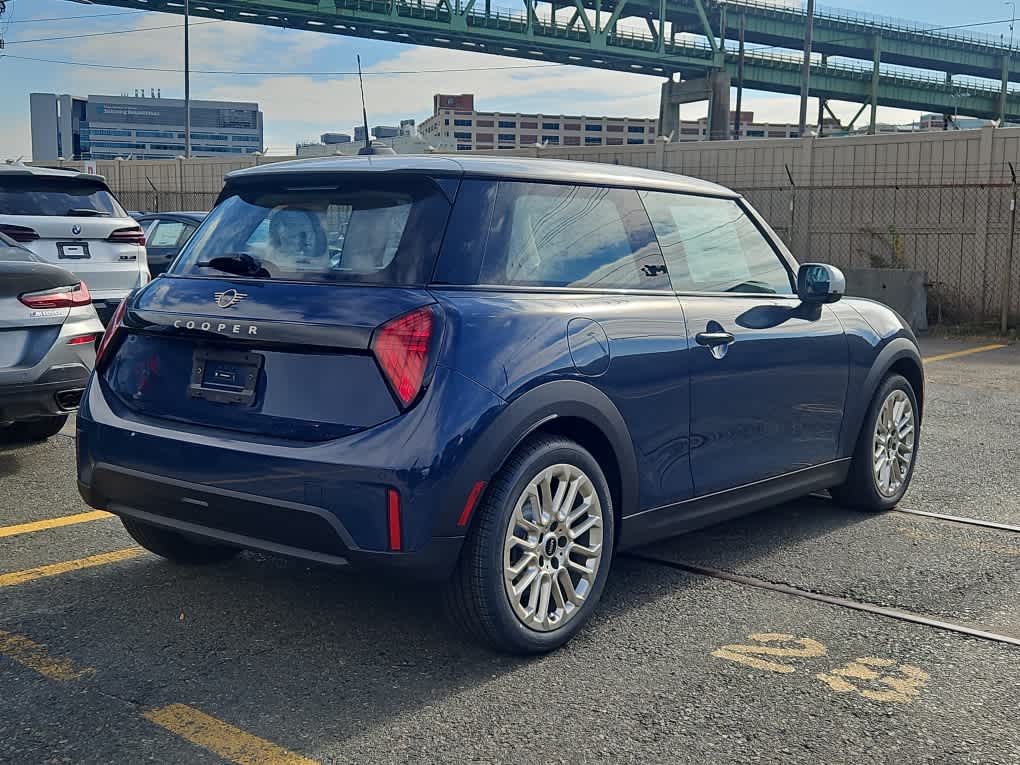 new 2025 MINI Hardtop 2 Door car, priced at $34,130