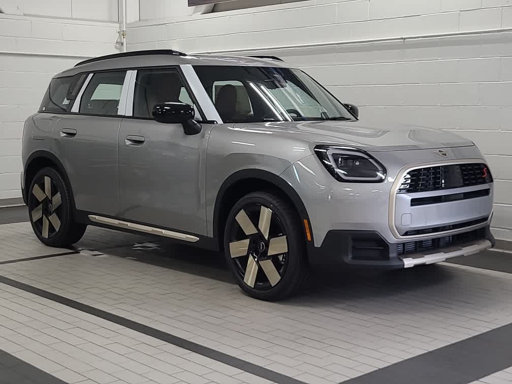 new 2025 MINI Countryman car, priced at $41,095