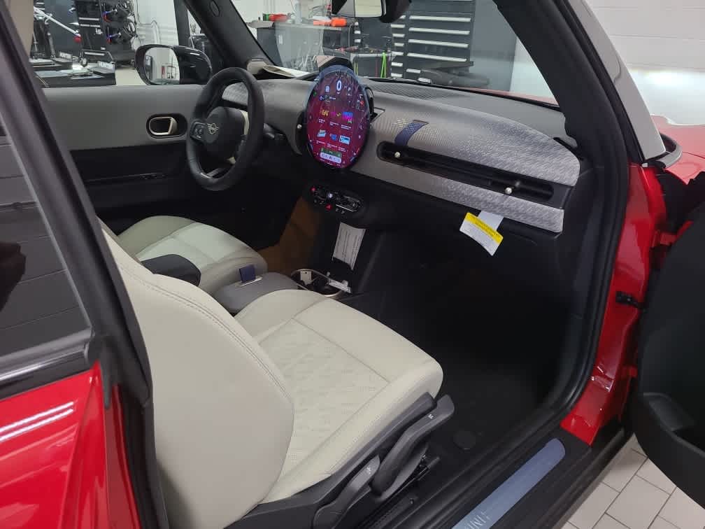 new 2025 MINI Hardtop 2 Door car, priced at $35,905