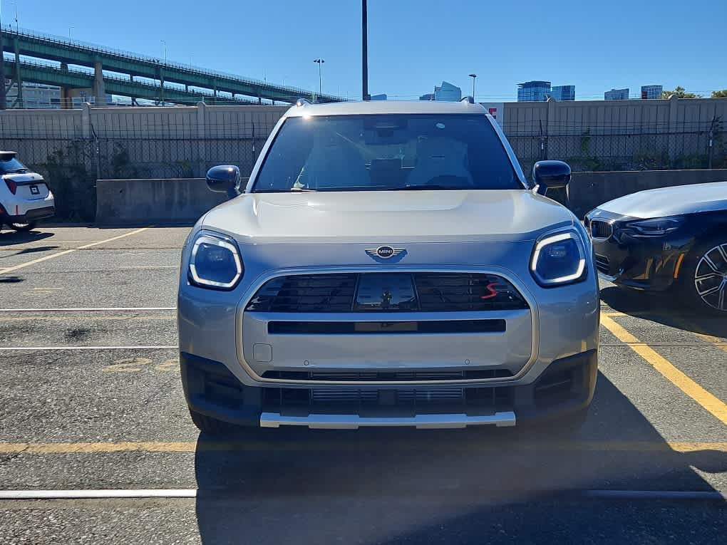 new 2025 MINI Countryman car, priced at $40,100