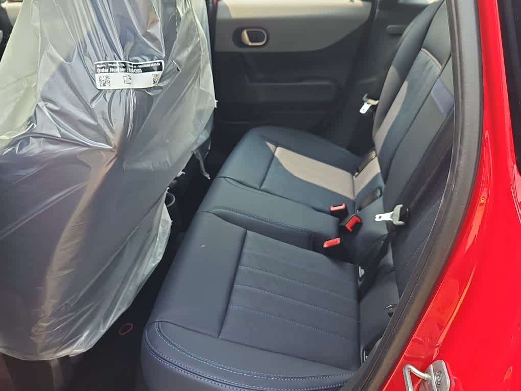 new 2025 MINI Hardtop 4 Door car, priced at $36,370