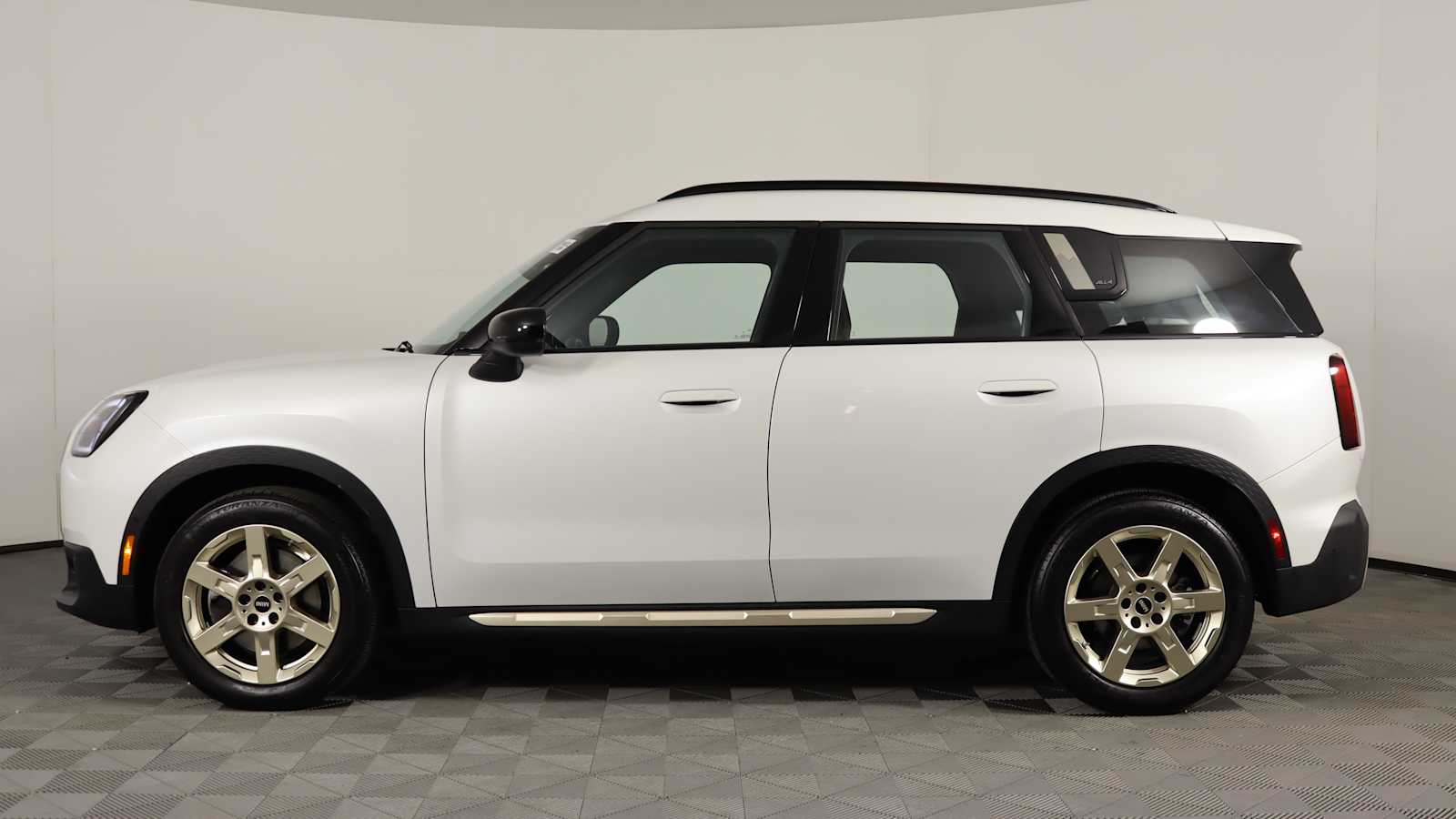 used 2025 MINI Countryman car, priced at $35,698