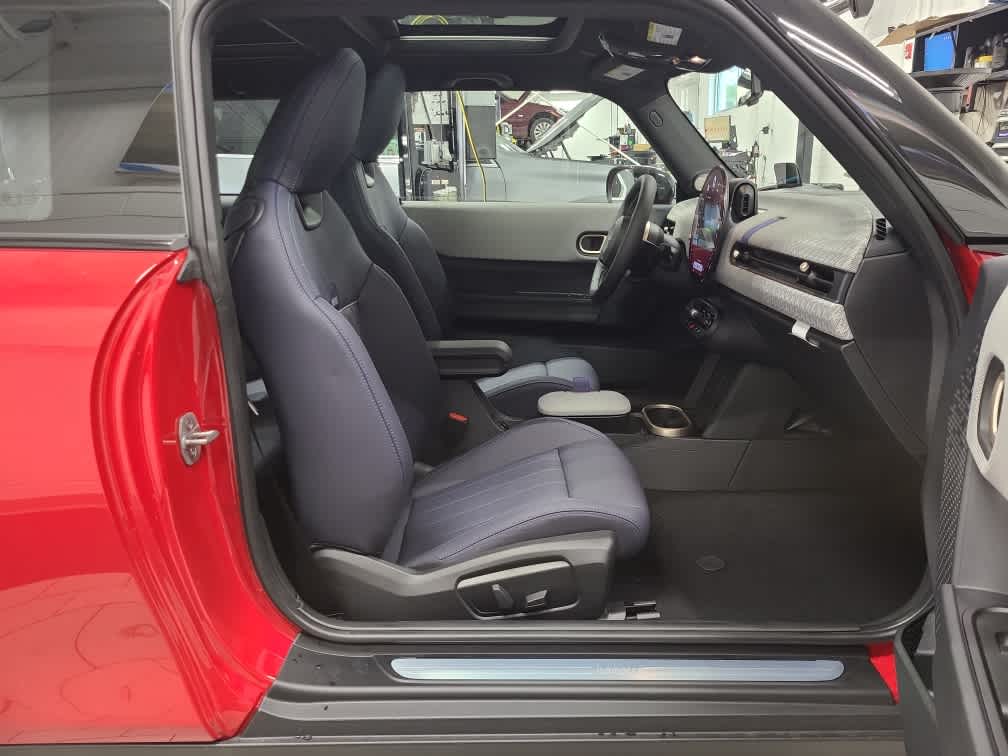 new 2025 MINI Hardtop 2 Door car, priced at $38,605