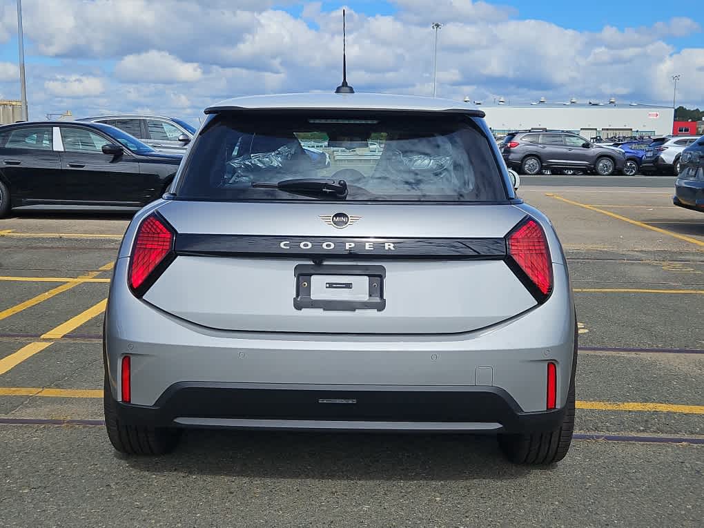 new 2025 MINI Hardtop 2 Door car, priced at $35,045