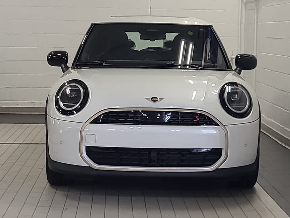 new 2025 MINI Hardtop 2 Door car, priced at $35,595