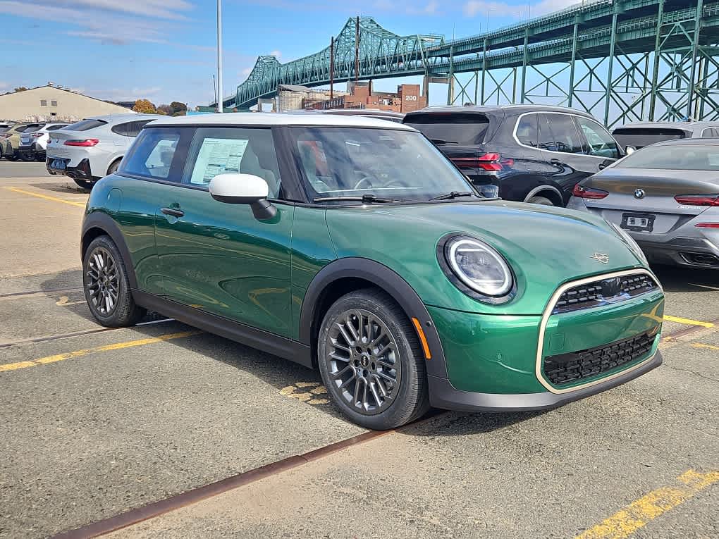 new 2025 MINI Hardtop 2 Door car, priced at $33,580